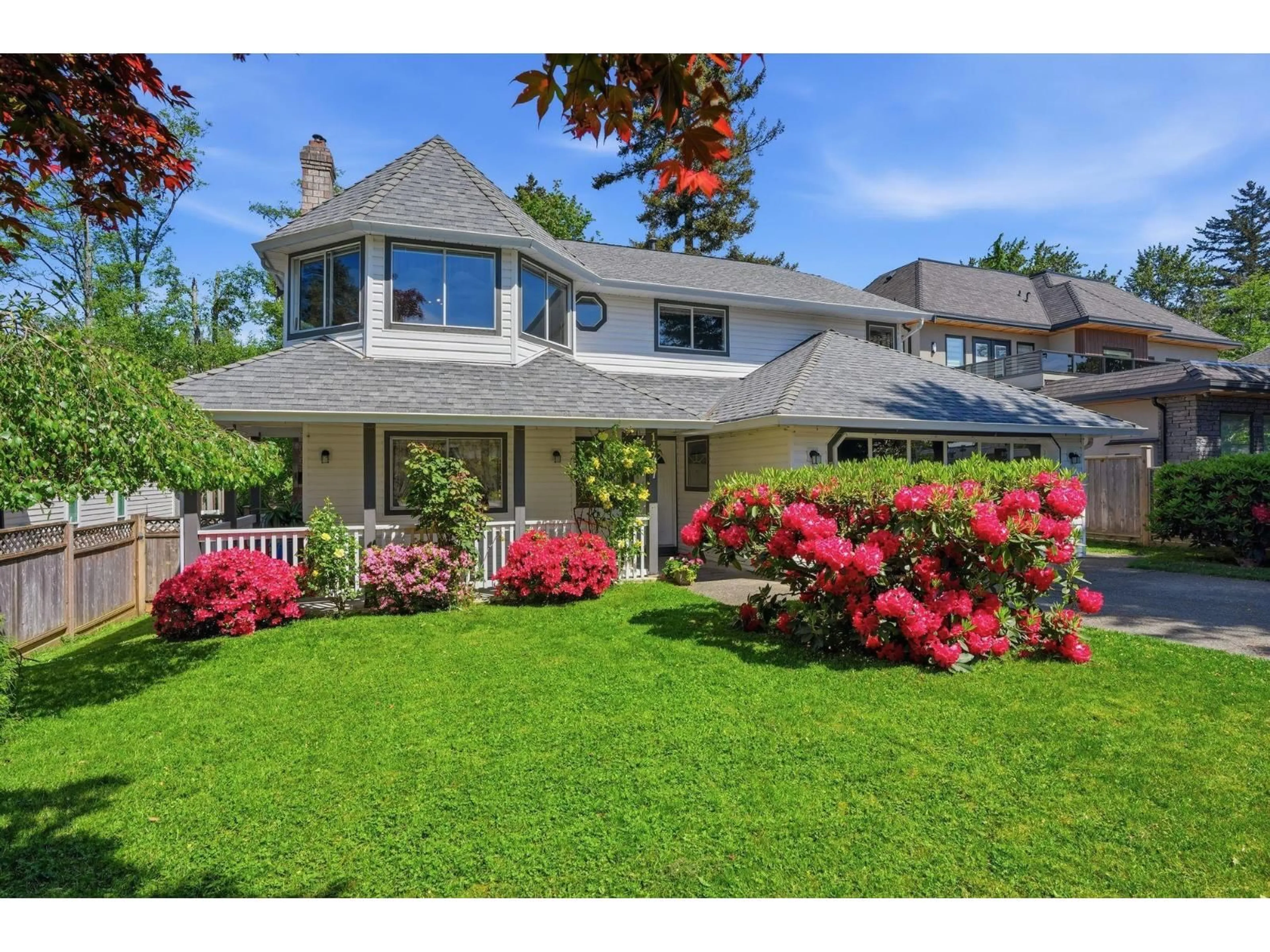 Home with vinyl exterior material, unknown for 14287 73A AVE AVENUE, Surrey British Columbia V3W2R9