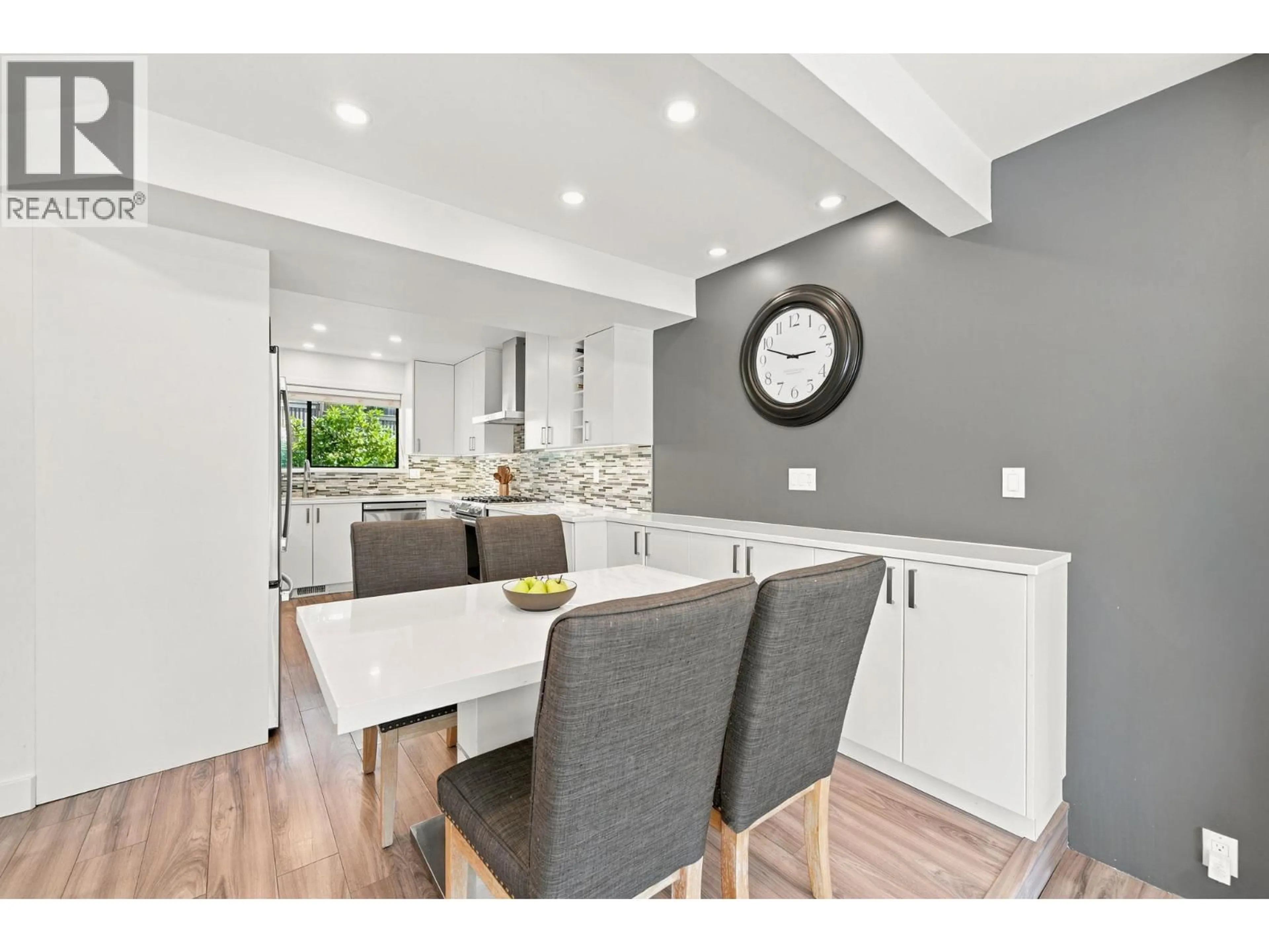 Open concept kitchen, unknown for 1079 LILLOOET ROAD, North Vancouver British Columbia V7J3H7