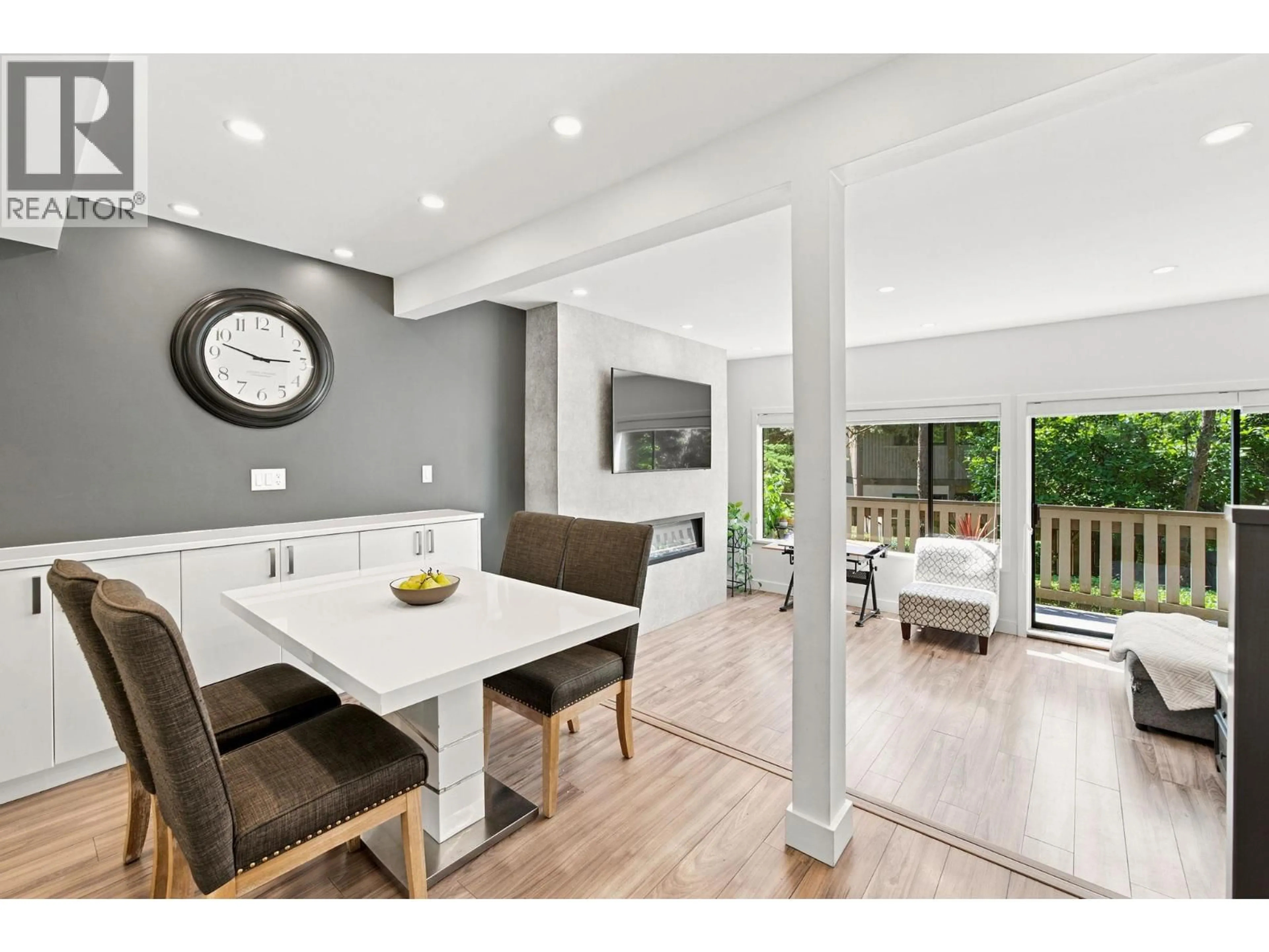 Open concept kitchen, unknown for 1079 LILLOOET ROAD, North Vancouver British Columbia V7J3H7