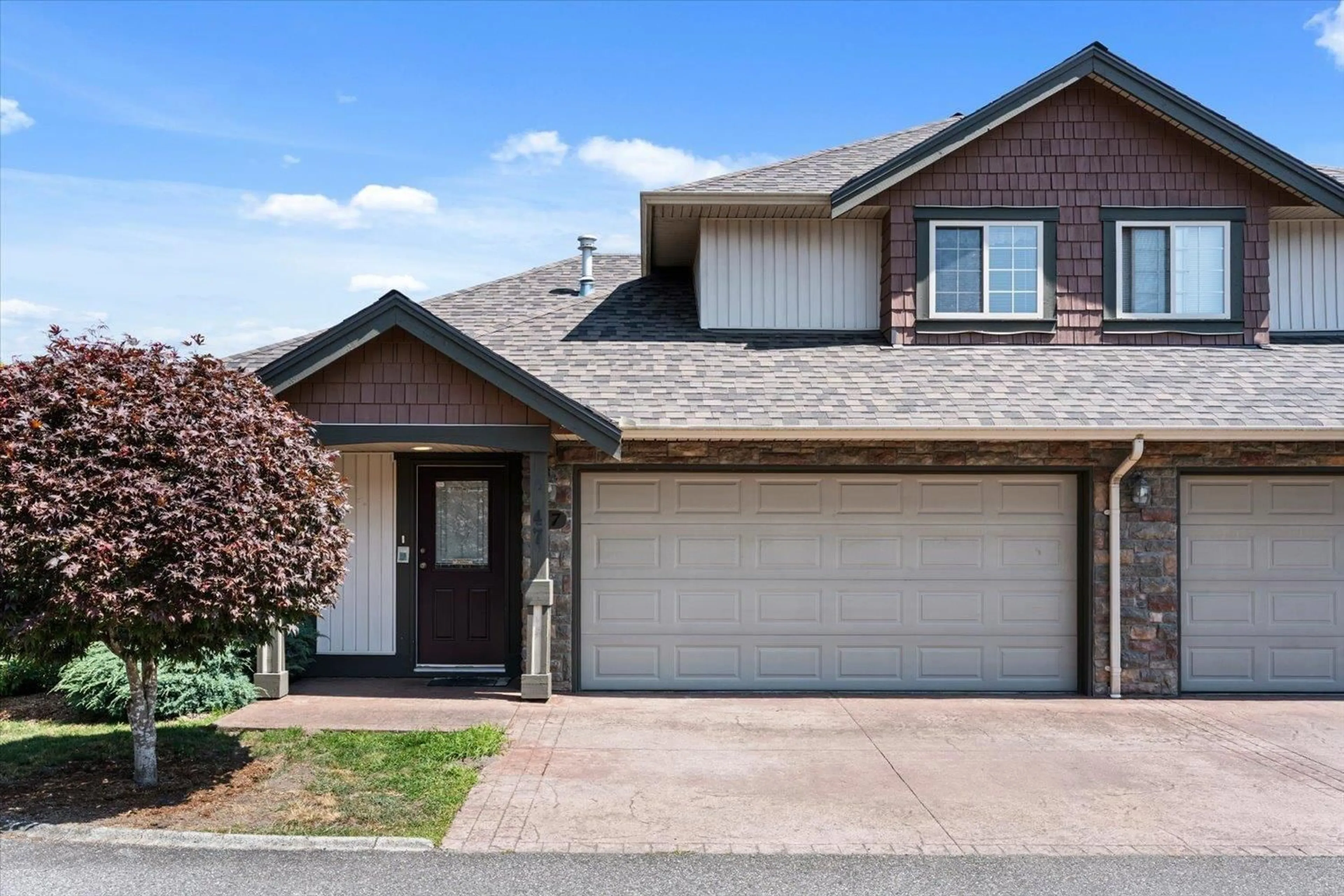Home with vinyl exterior material, street for 47 - 6887 SHEFFIELD WAY, Chilliwack British Columbia V2R5V5