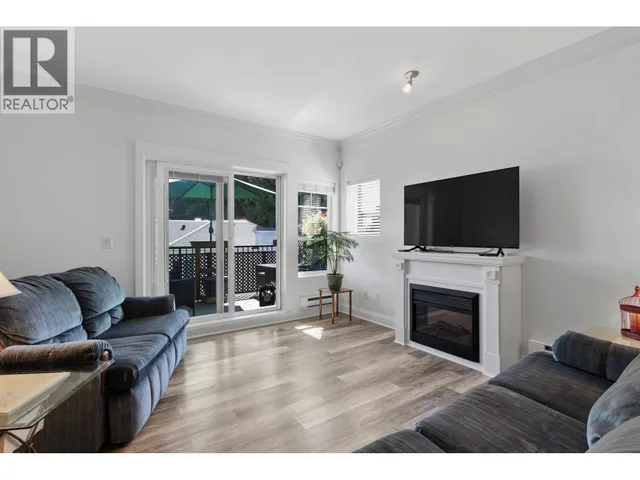 411 - 22150 DEWDNEY TRUNK ROAD, Maple Ridge 3