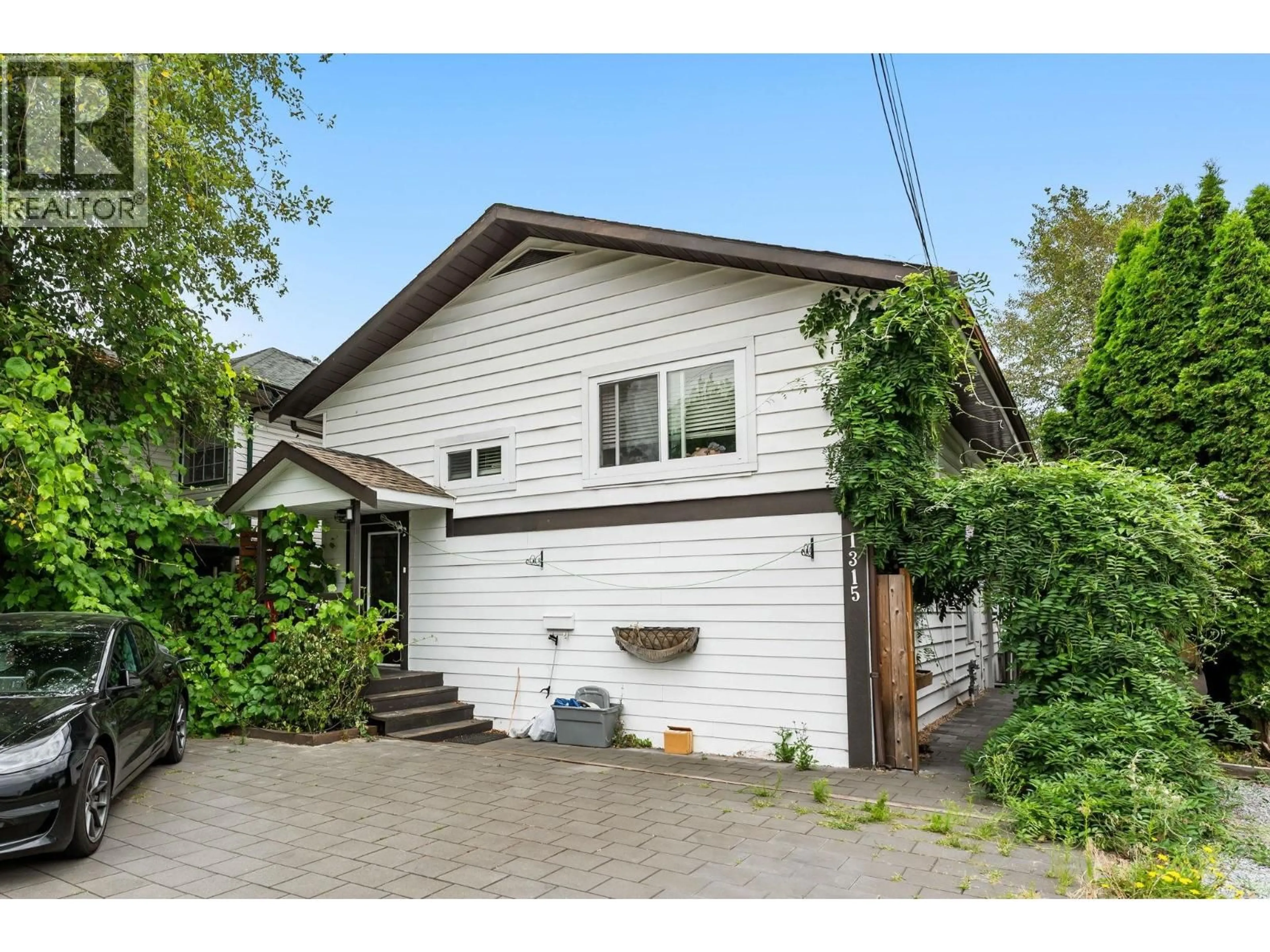 Unknown for 1315 PITT RIVER ROAD, Port Coquitlam British Columbia V3C1N8