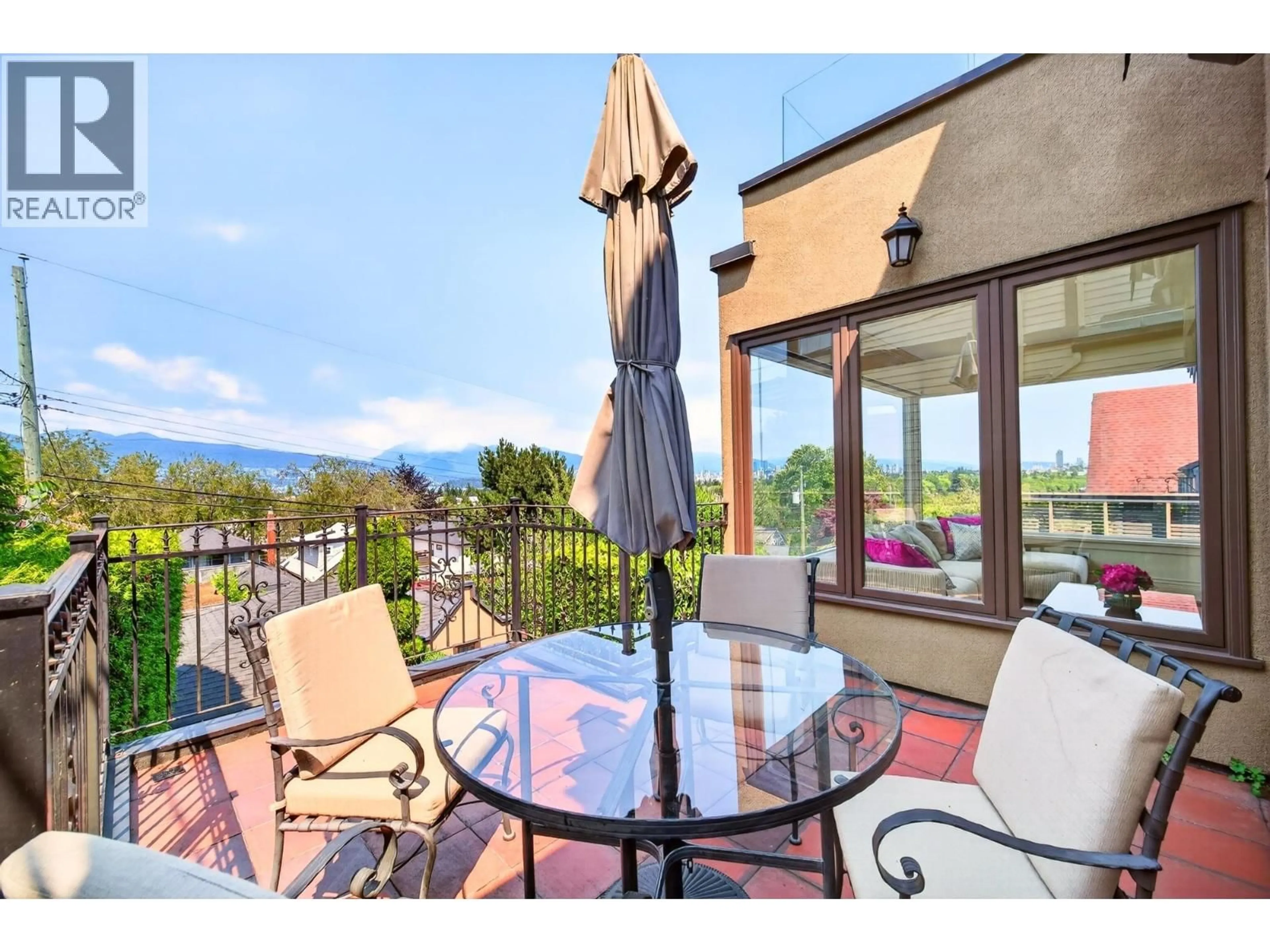 Patio, mountain view for 3835 12TH AVENUE, Vancouver British Columbia V6R2N9