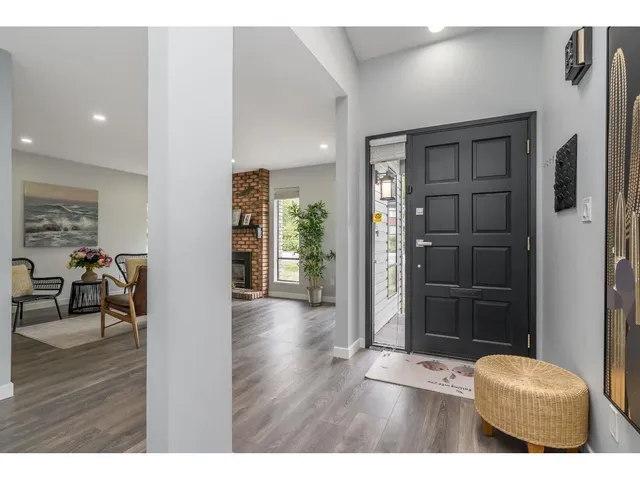 14956 20 AVENUE, Surrey 3
