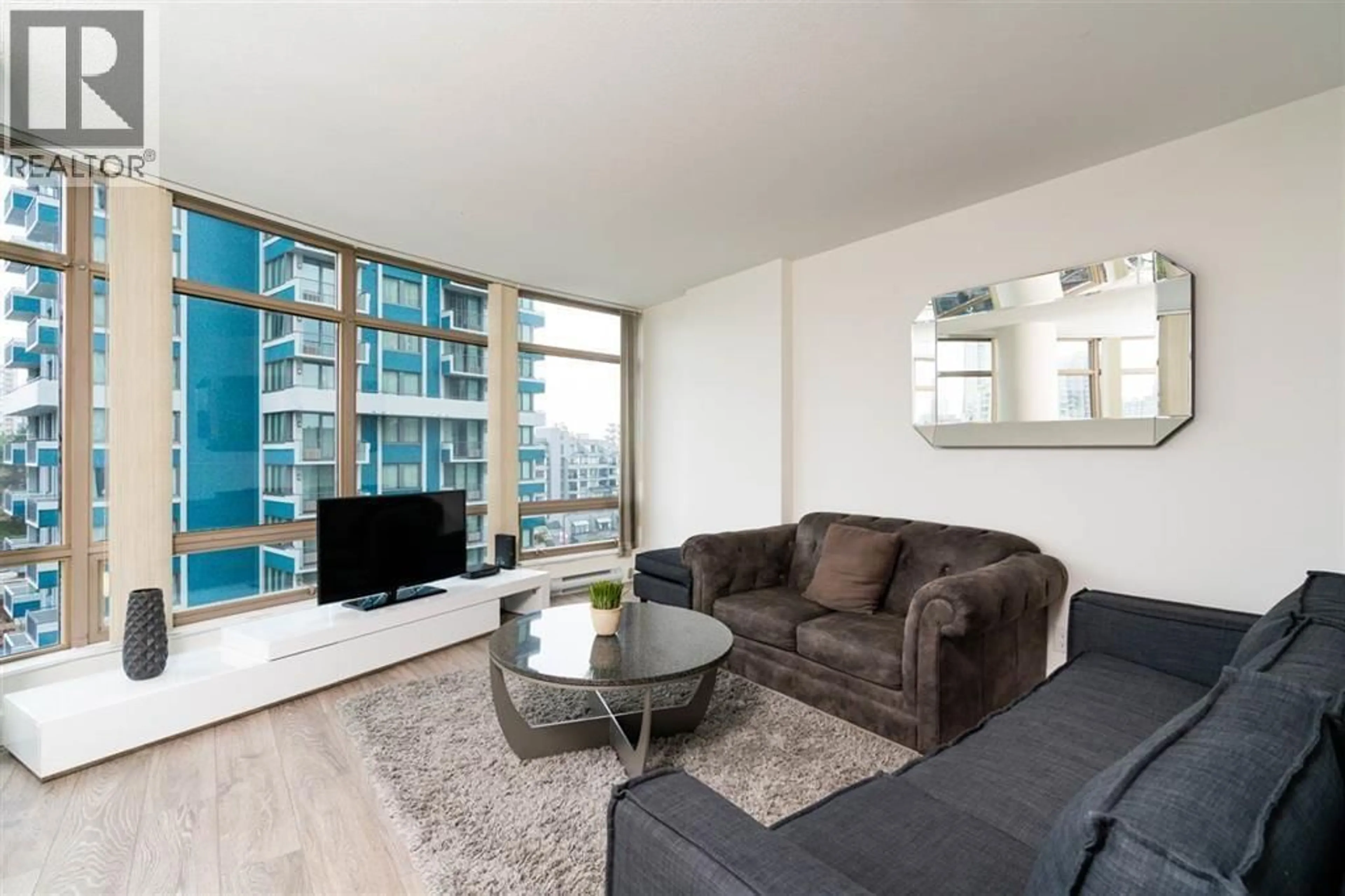 Living room with furniture, unknown for 902 - 1200 ALBERNI STREET, Vancouver British Columbia V6E1A6