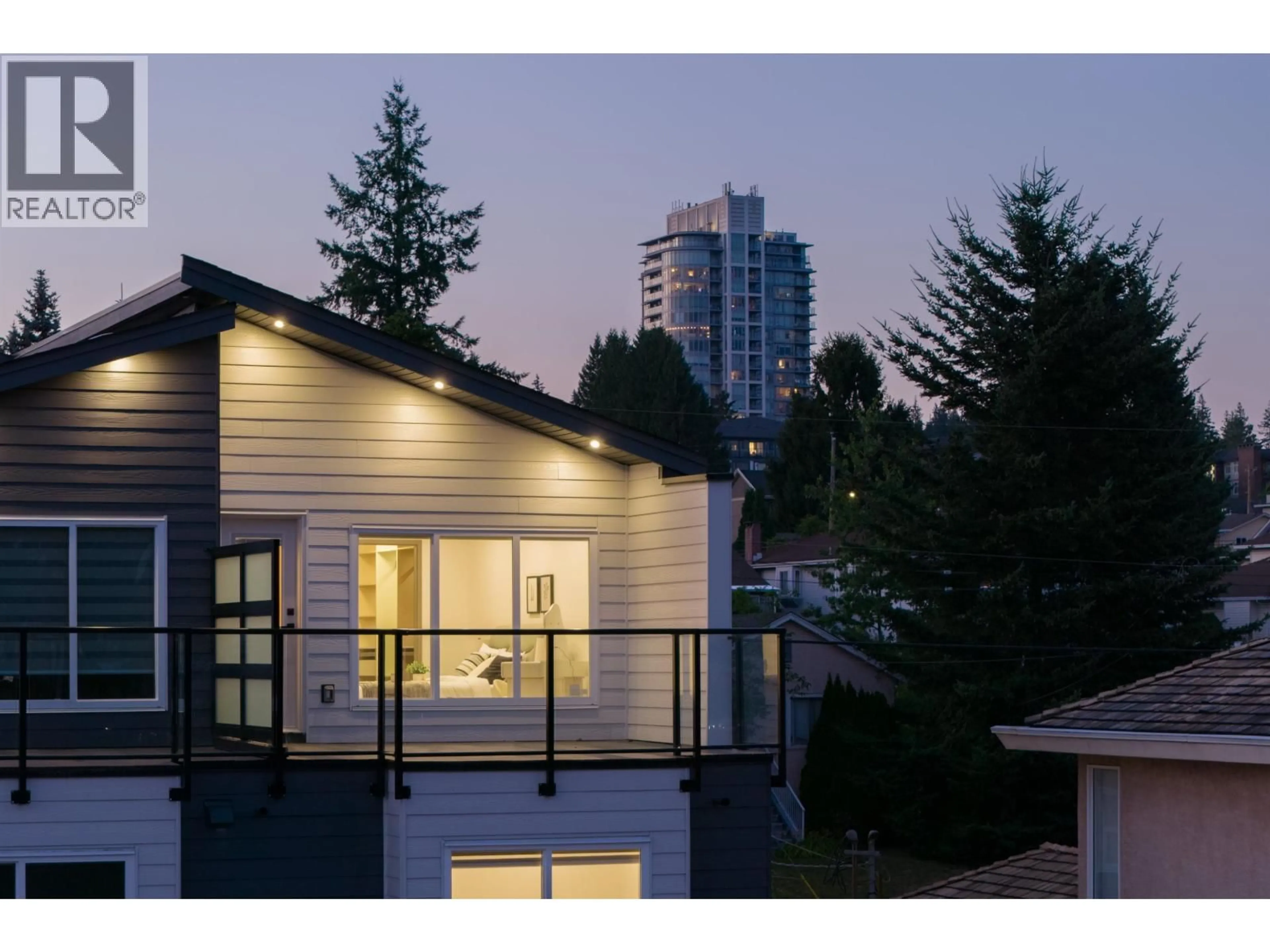Home with vinyl exterior material, unknown for 102 - 914 ROCHESTER AVENUE, Coquitlam British Columbia V3K2W6