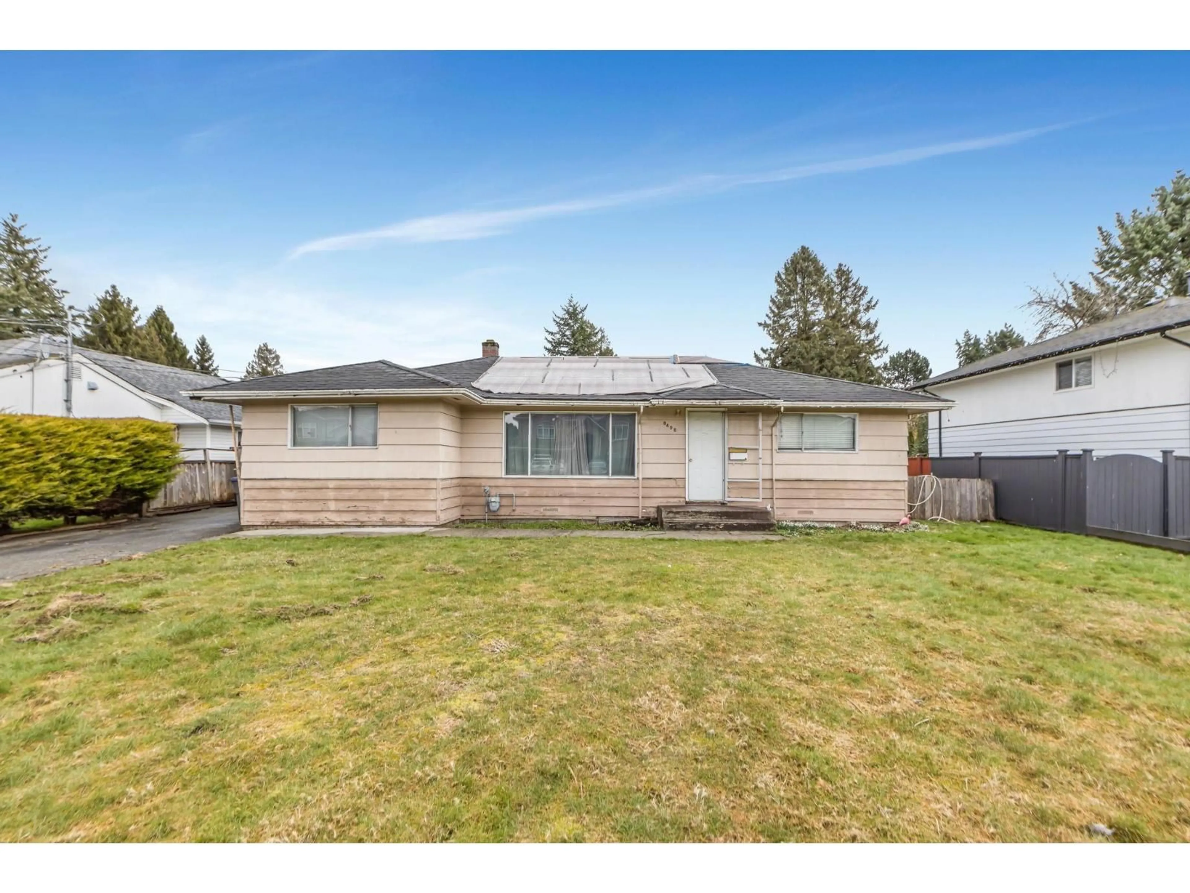 Unknown for 8498 122 STREET, Surrey British Columbia V3W3T1