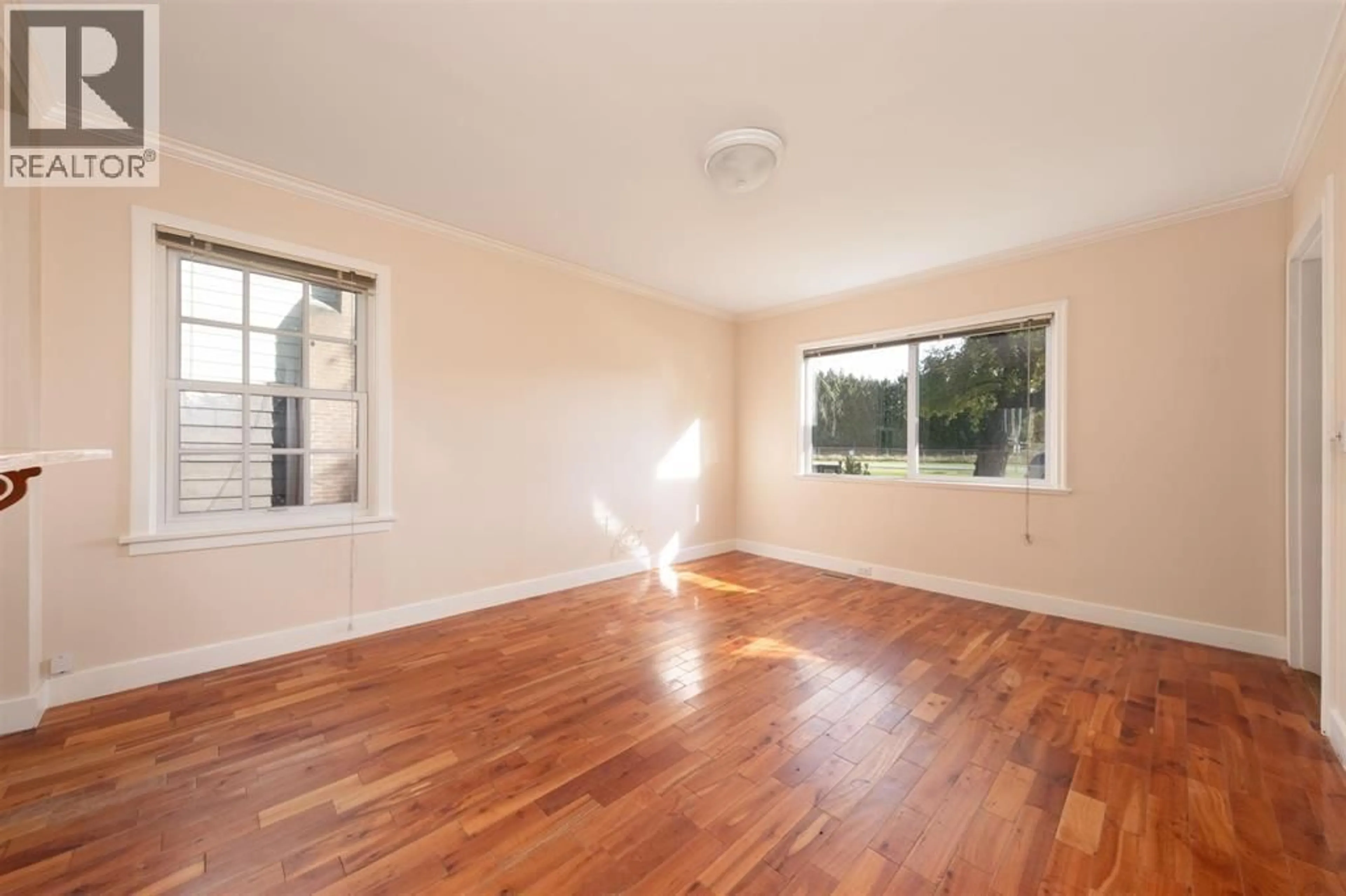 A pic of a room for 3211 CATALINA CRESCENT, Richmond British Columbia V7B1E3