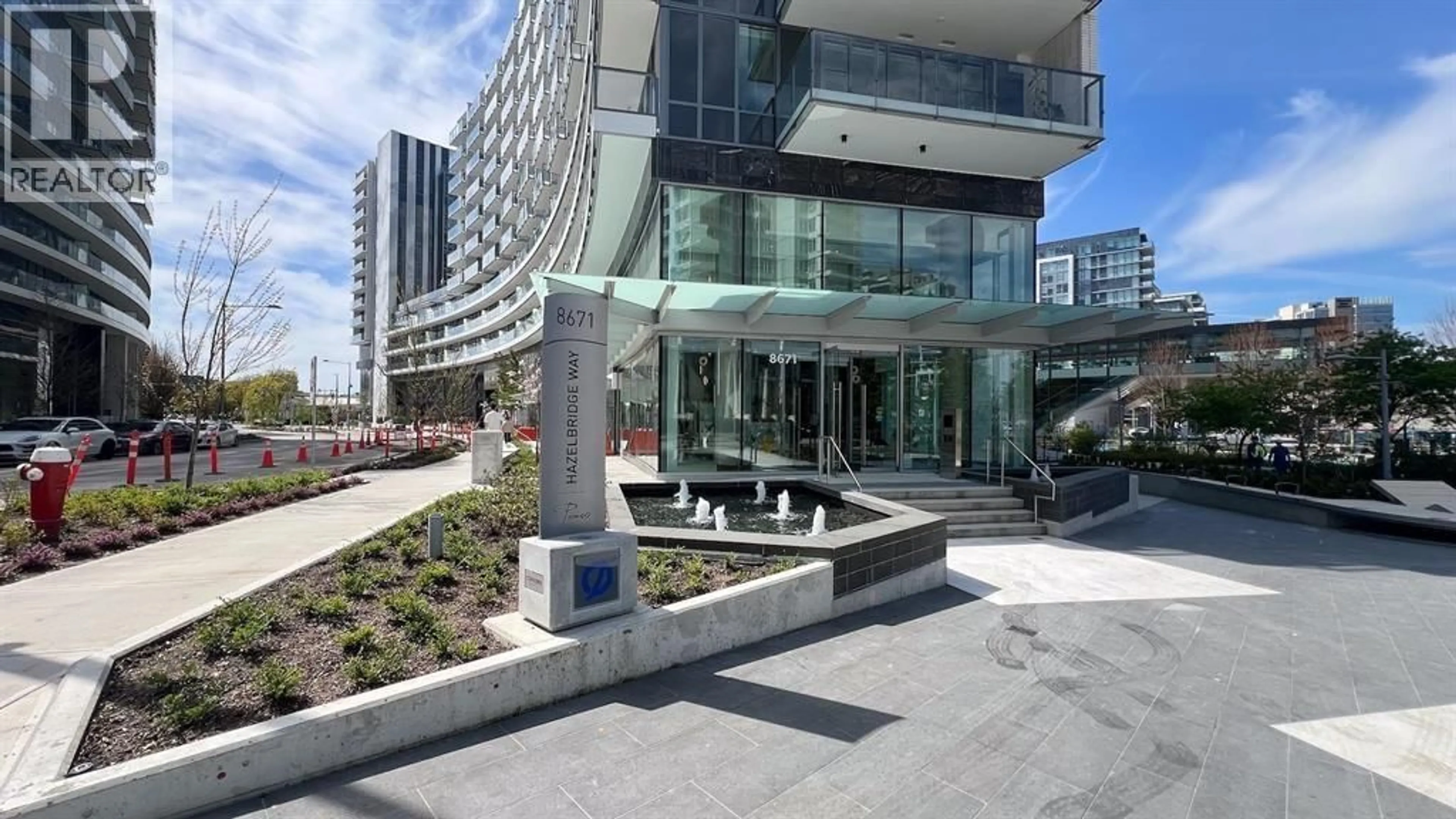 Patio, building for 1096 - 8671 HAZELBRIDGE WAY, Richmond British Columbia V6X0W9