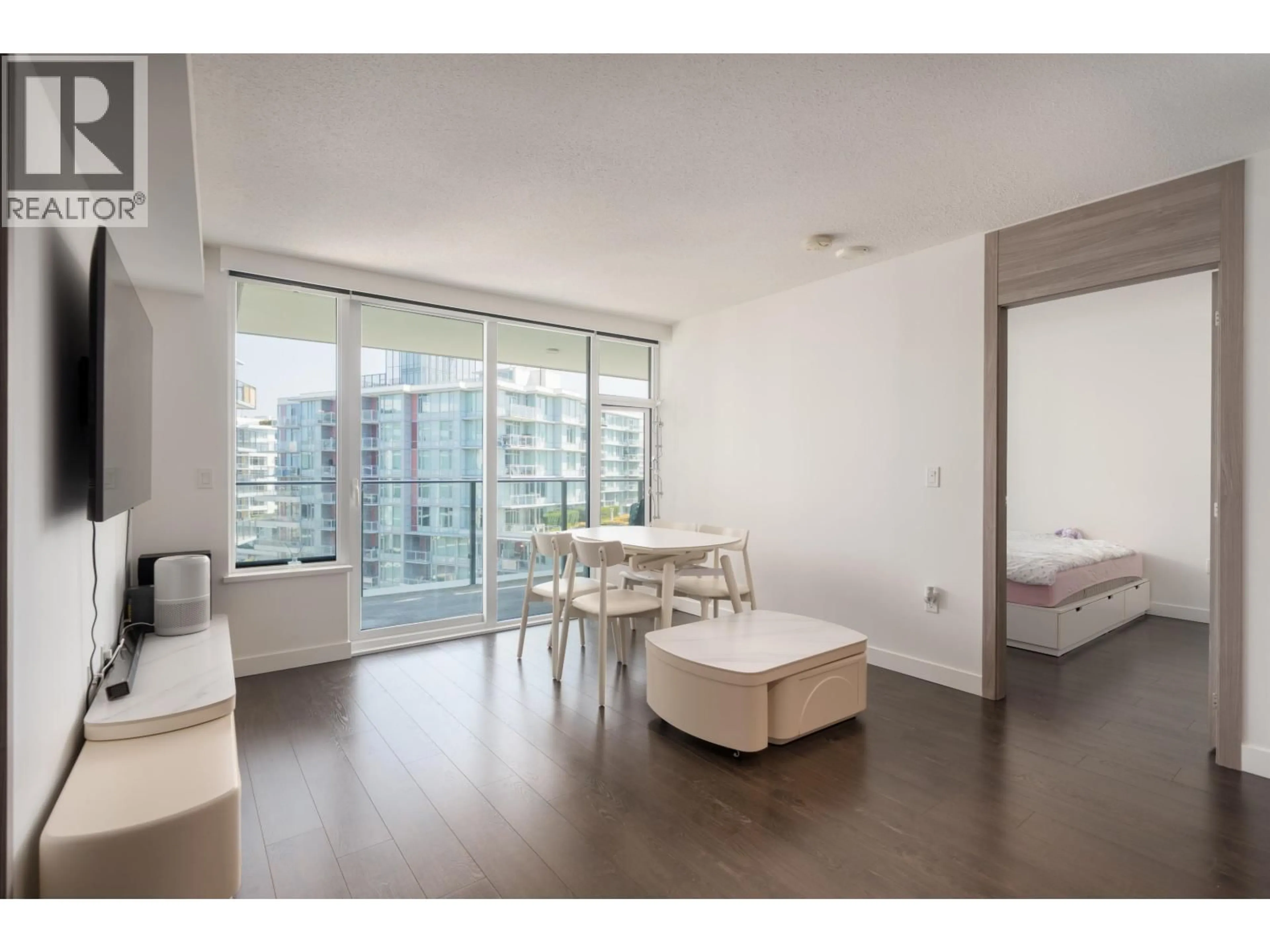 A pic of a room for 1111 - 8555 CAPSTAN WAY, Richmond British Columbia V6X0W1