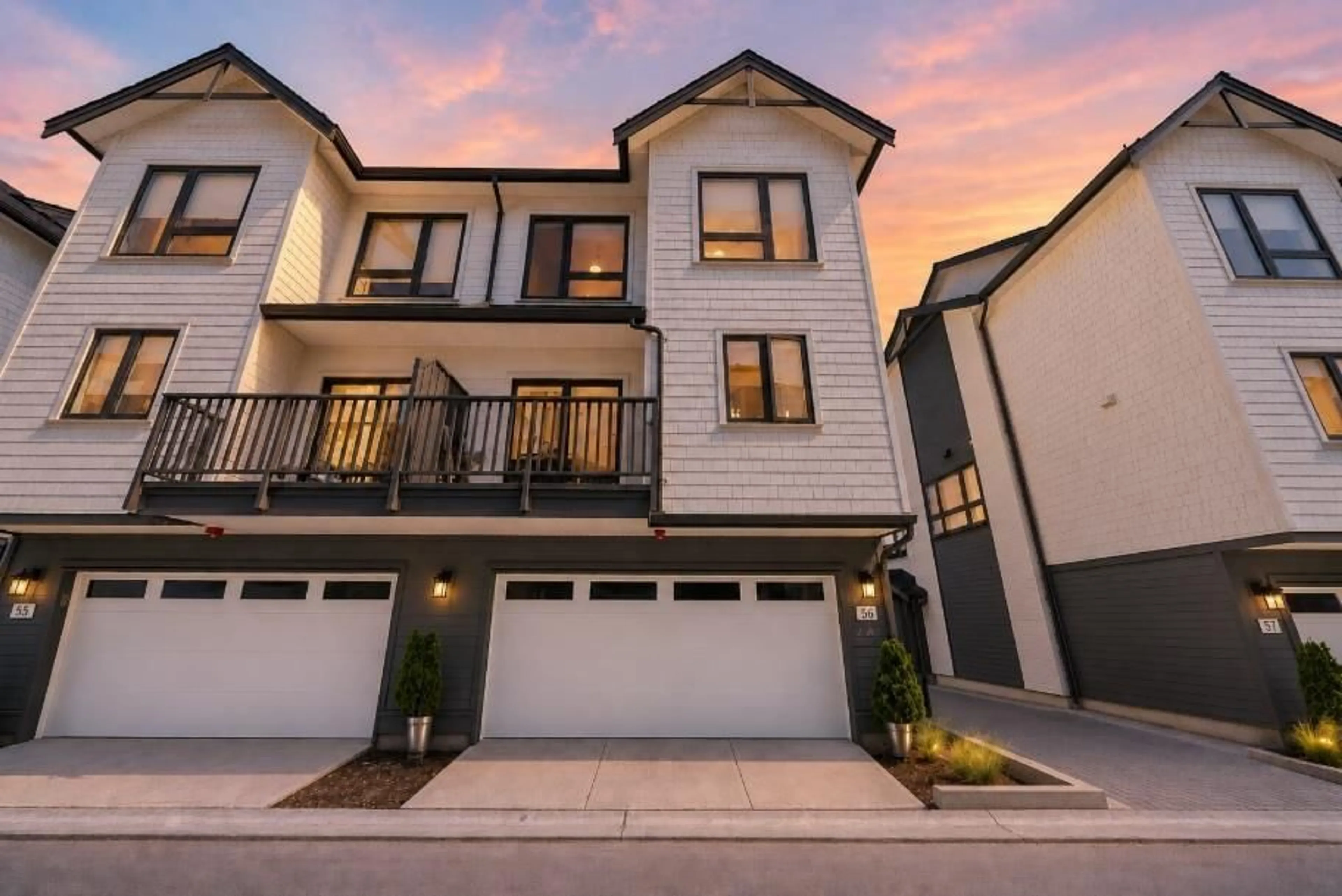 Unknown for 56 - 16358 90 AVENUE, Surrey British Columbia V4N4T2