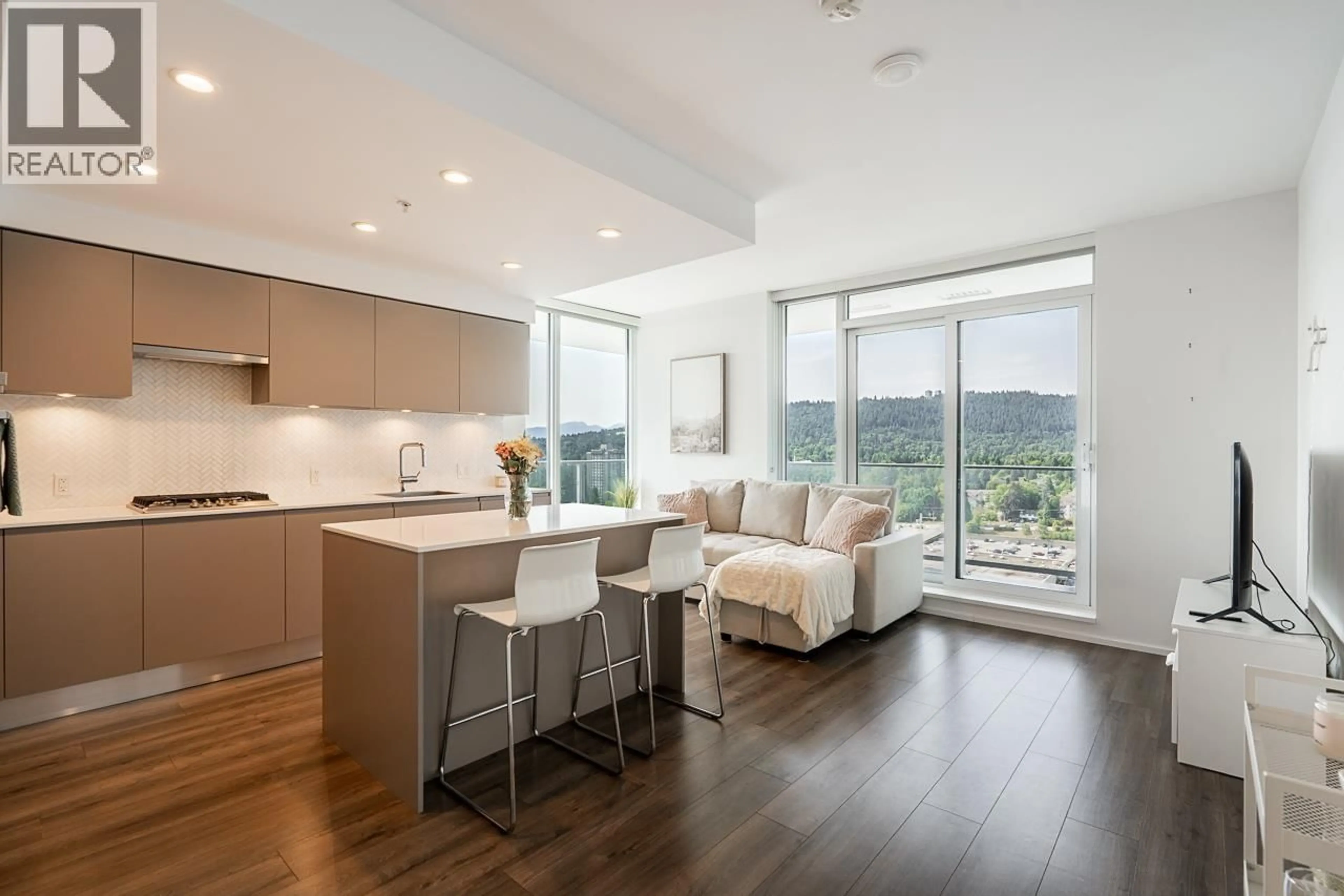 Open concept kitchen, unknown for 1510 - 3833 EVERGREEN PLACE, Burnaby British Columbia V3J0M2
