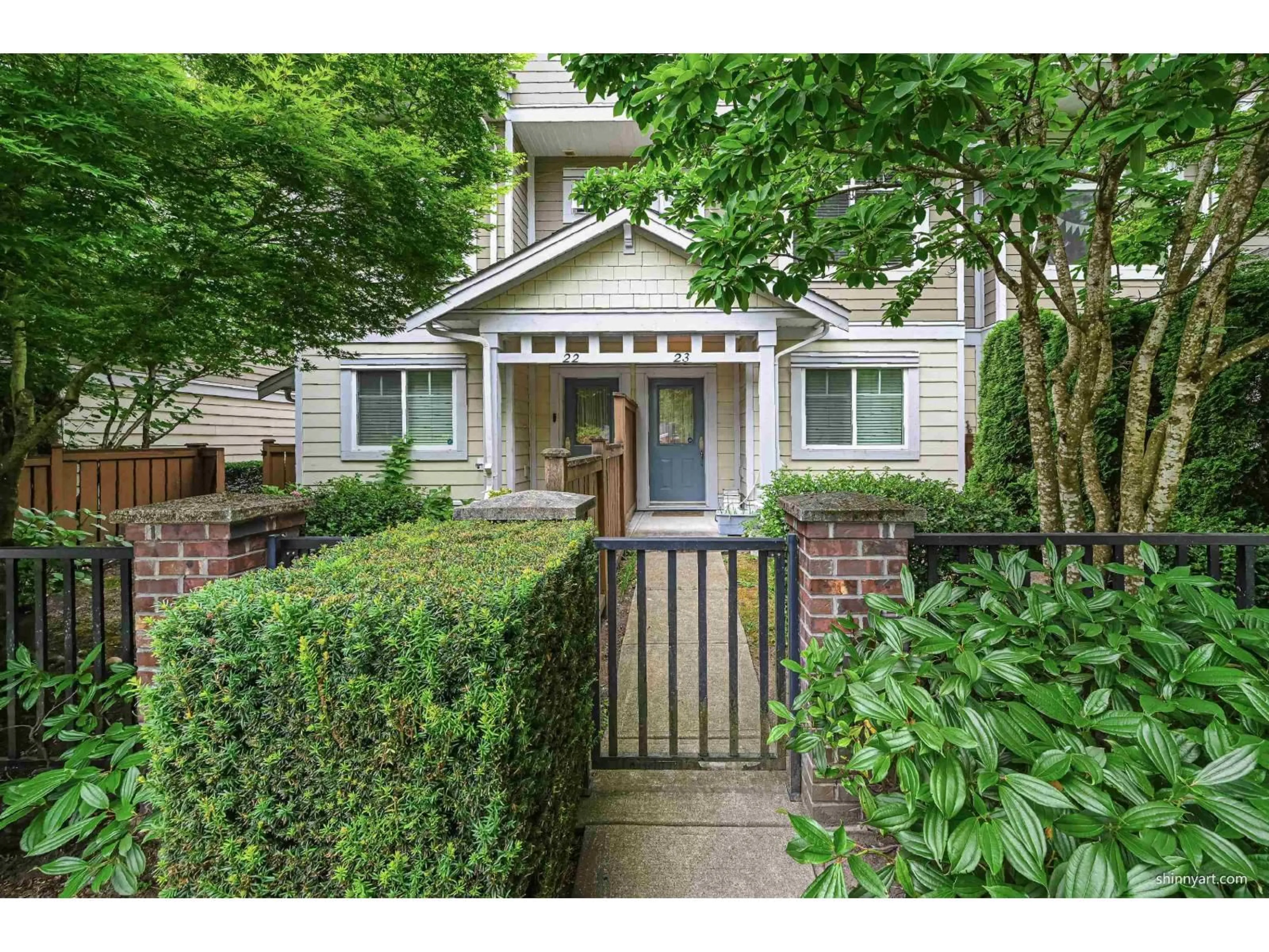 Indoor entryway for 23 - 16355 82 AVENUE, Surrey British Columbia V4N0P4