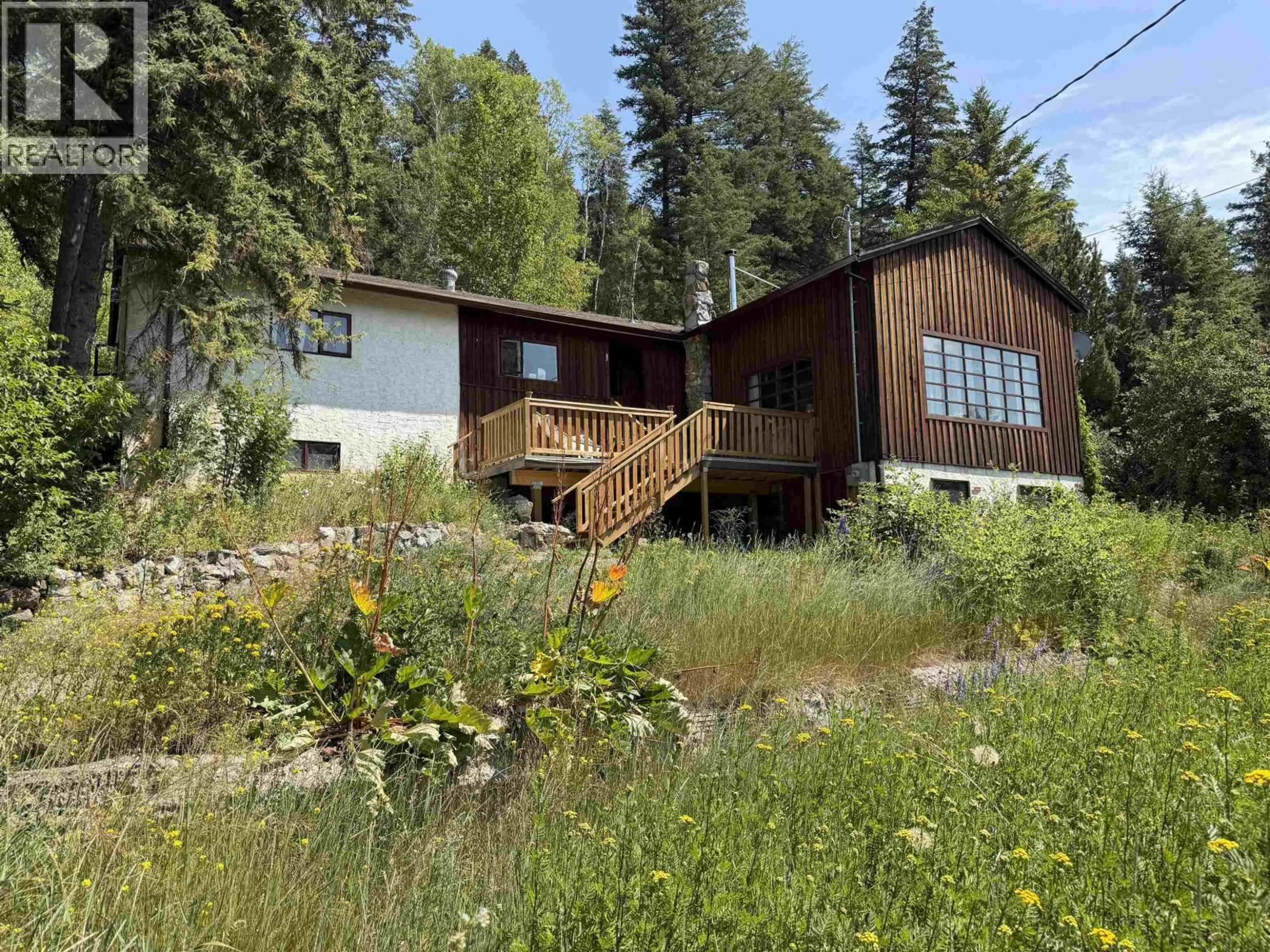 A pic from outside/outdoor area/front of a property/back of a property/a pic from drone, unknown for 1575 SODA CREEK TOWNSITE ROAD, Williams Lake British Columbia V2G5A4