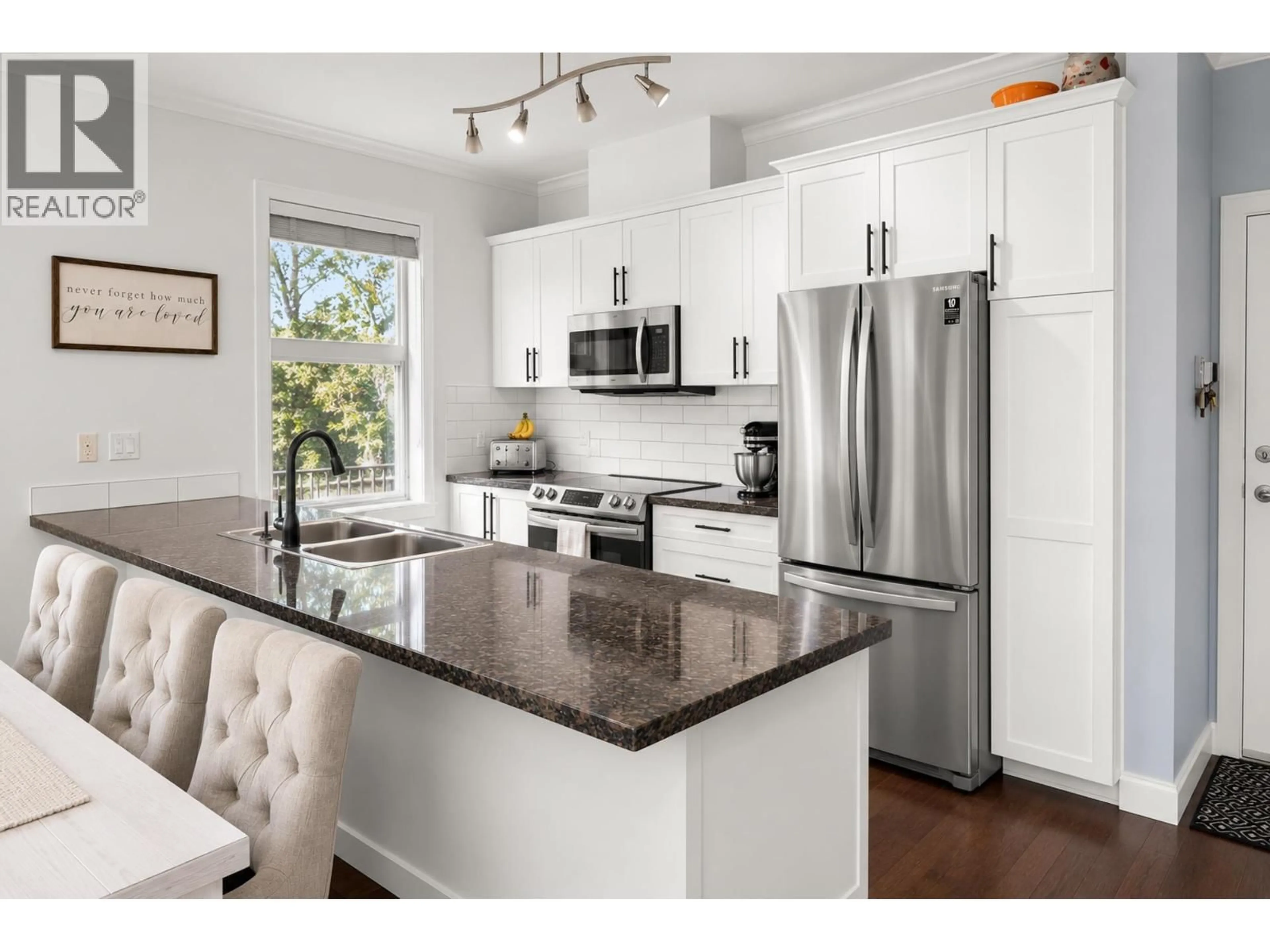 Open concept kitchen, unknown for 303 - 1375 VIEW CRESCENT, Delta British Columbia V4L0A3
