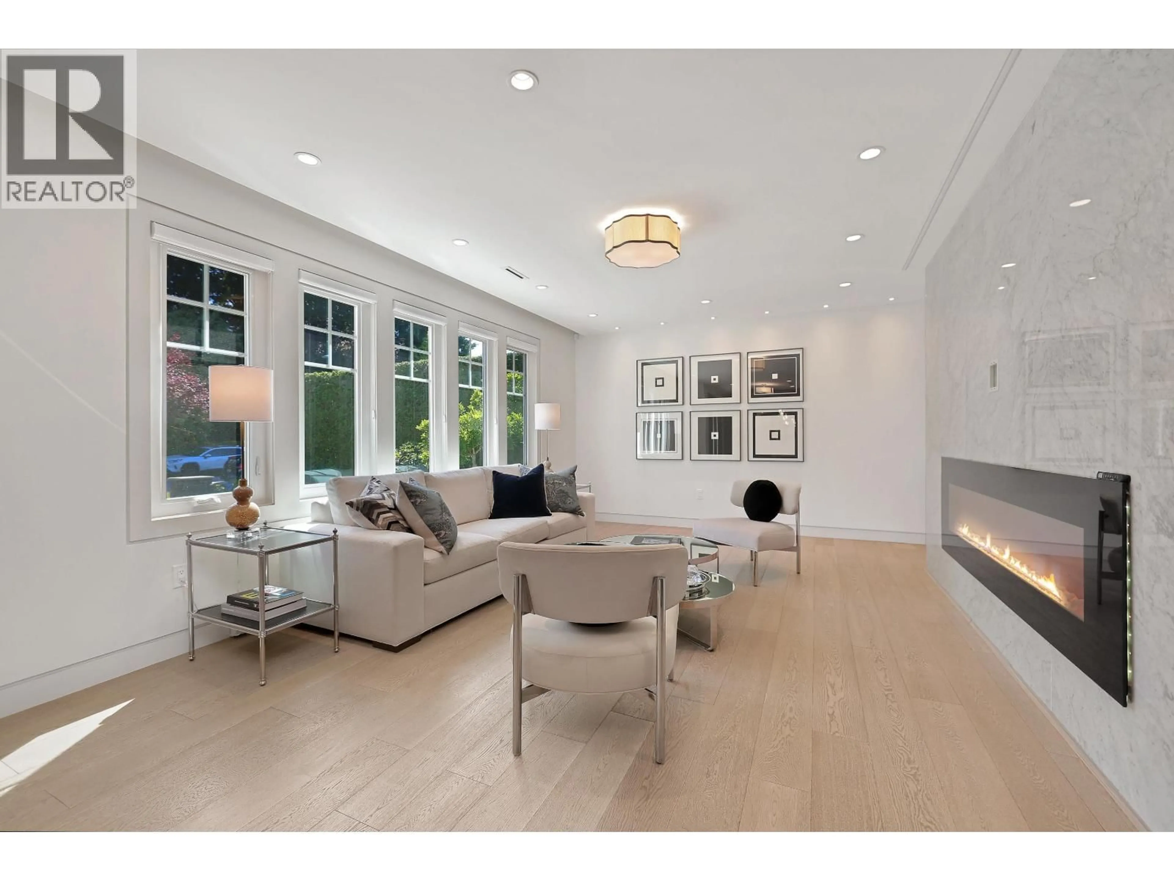 Living room with furniture, unknown for 1407 33RD AVENUE, Vancouver British Columbia V6M1A6