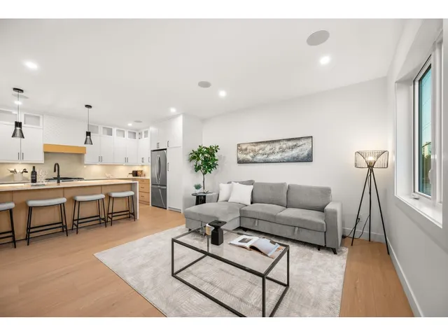 1 - 2491 LYNDEN STREET, Abbotsford 4