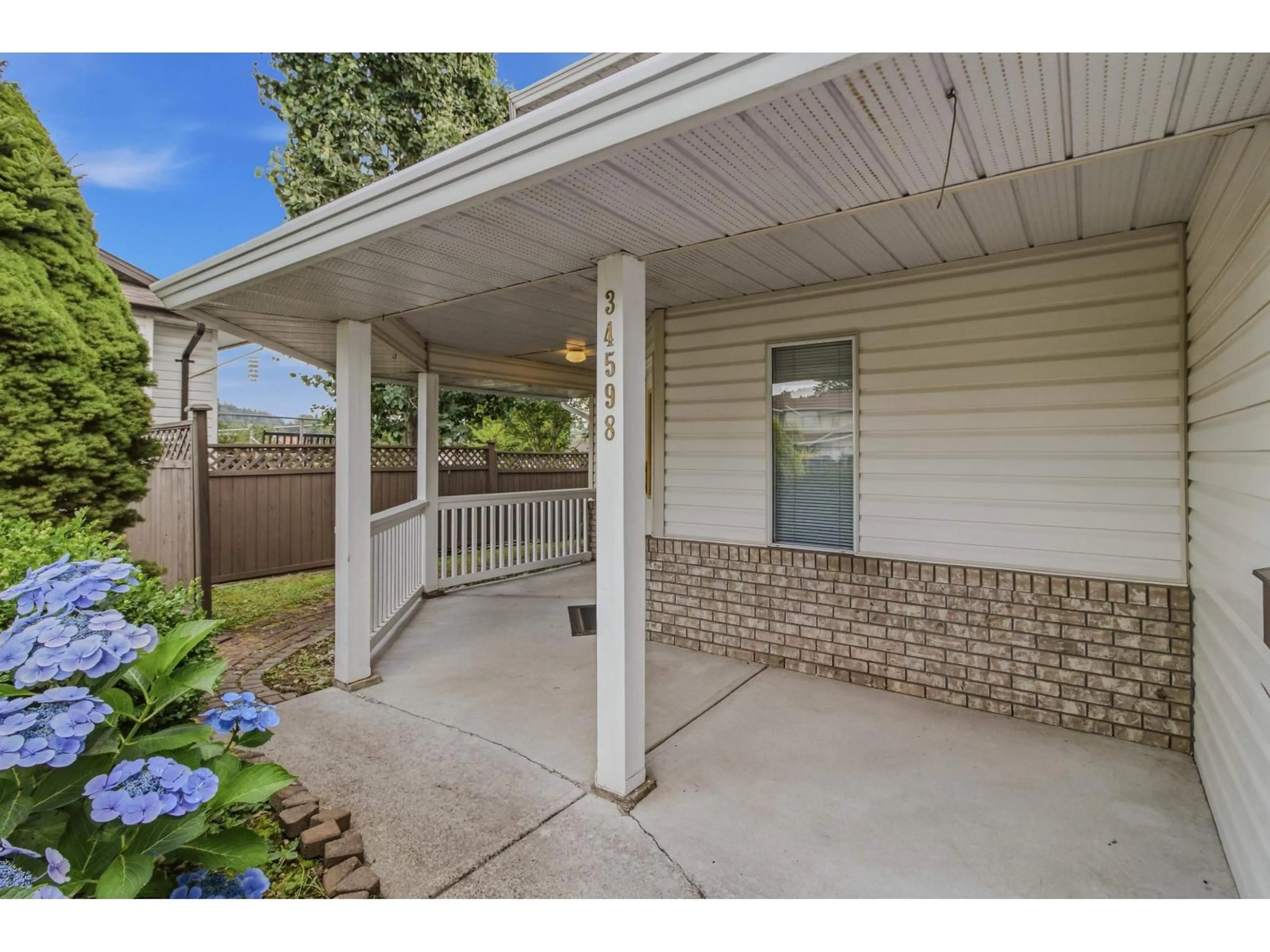 Unknown for 34598 CALDER PLACE, Abbotsford British Columbia V2S7J1