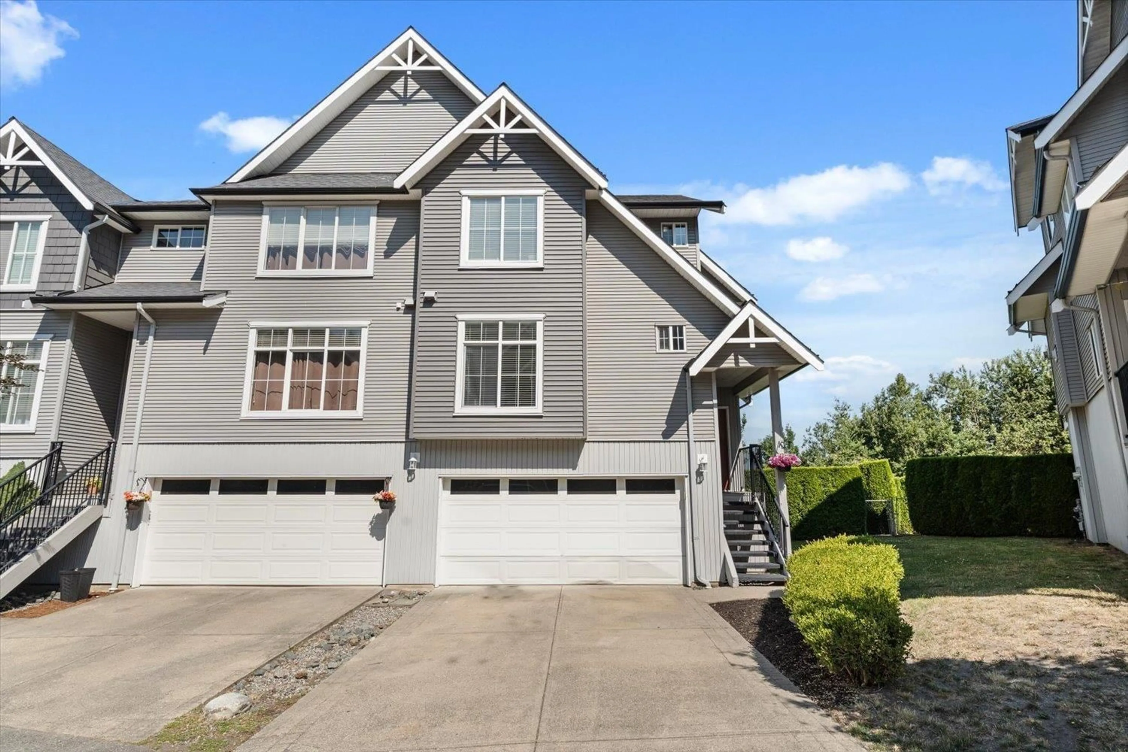 Home with vinyl exterior material, street for 23 - 5965 JINKERSON ROAD, Chilliwack British Columbia V2R5Z7