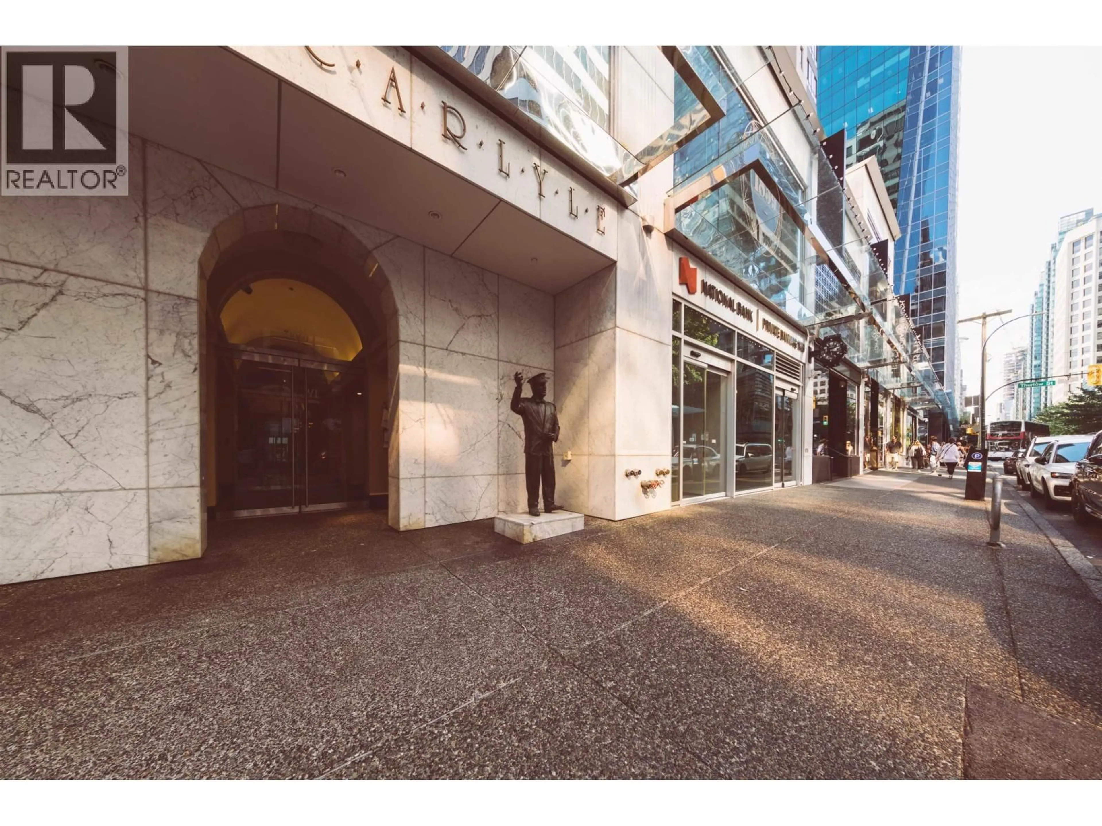 Indoor foyer for 1506 - 1060 ALBERNI STREET, Vancouver British Columbia V6E4K2