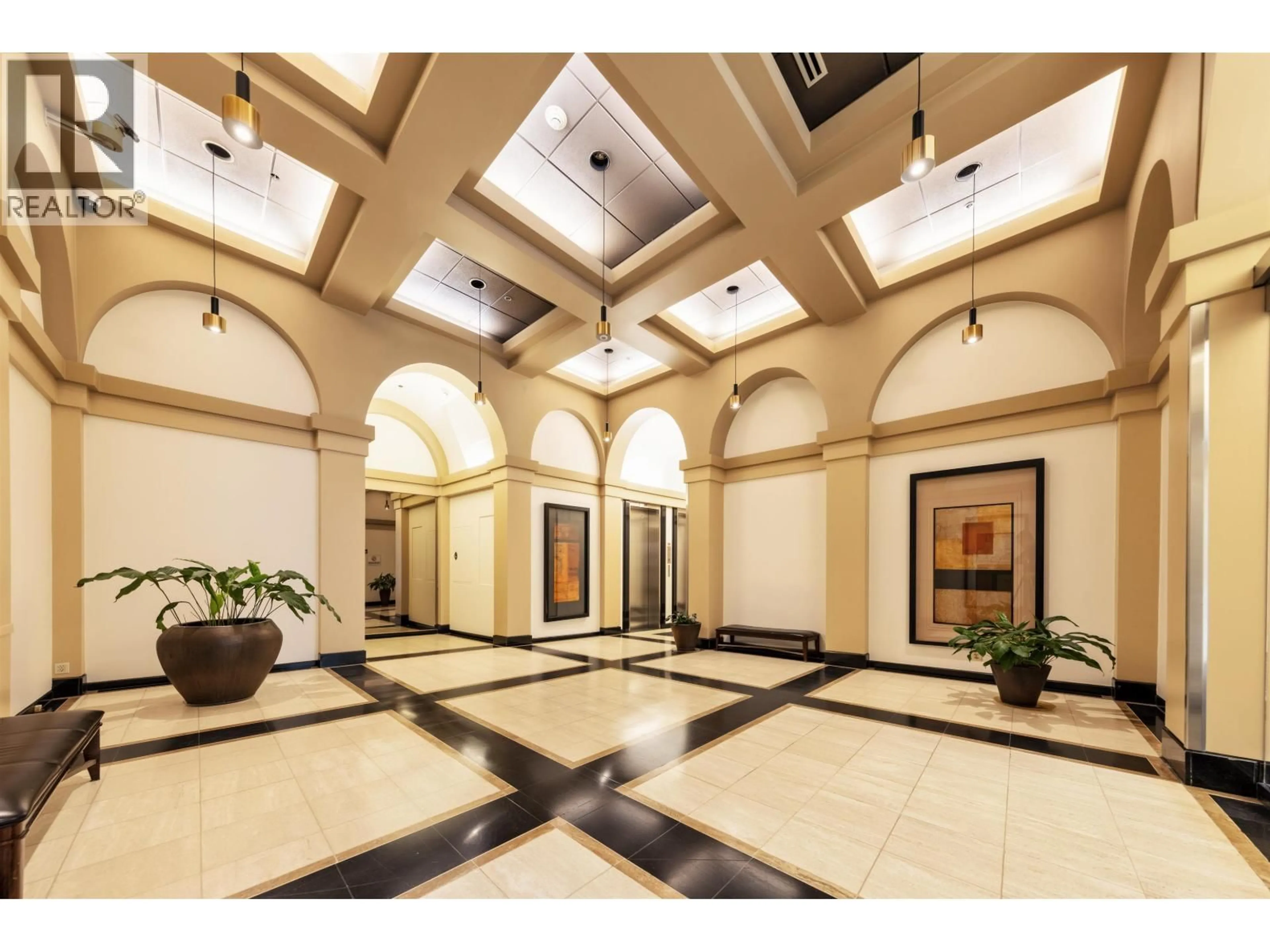 Indoor foyer for 1506 - 1060 ALBERNI STREET, Vancouver British Columbia V6E4K2