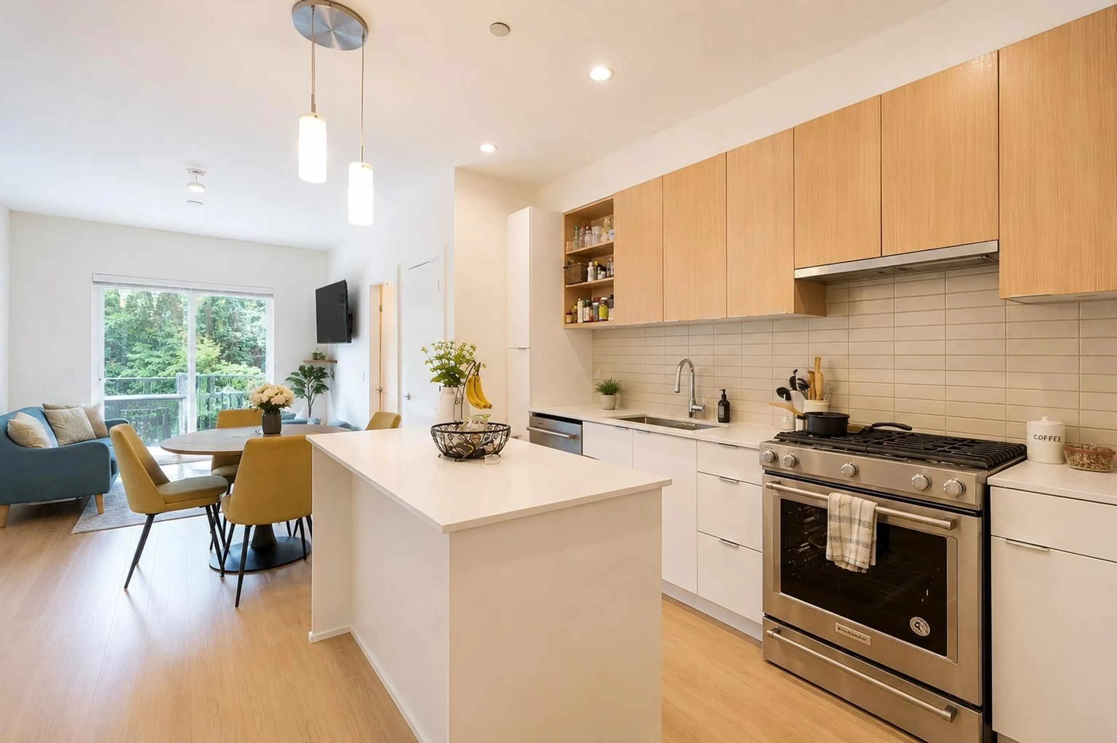 Open concept kitchen, unknown for 101 - 6960 NICHOLSON ROAD, Delta British Columbia V4E0A9