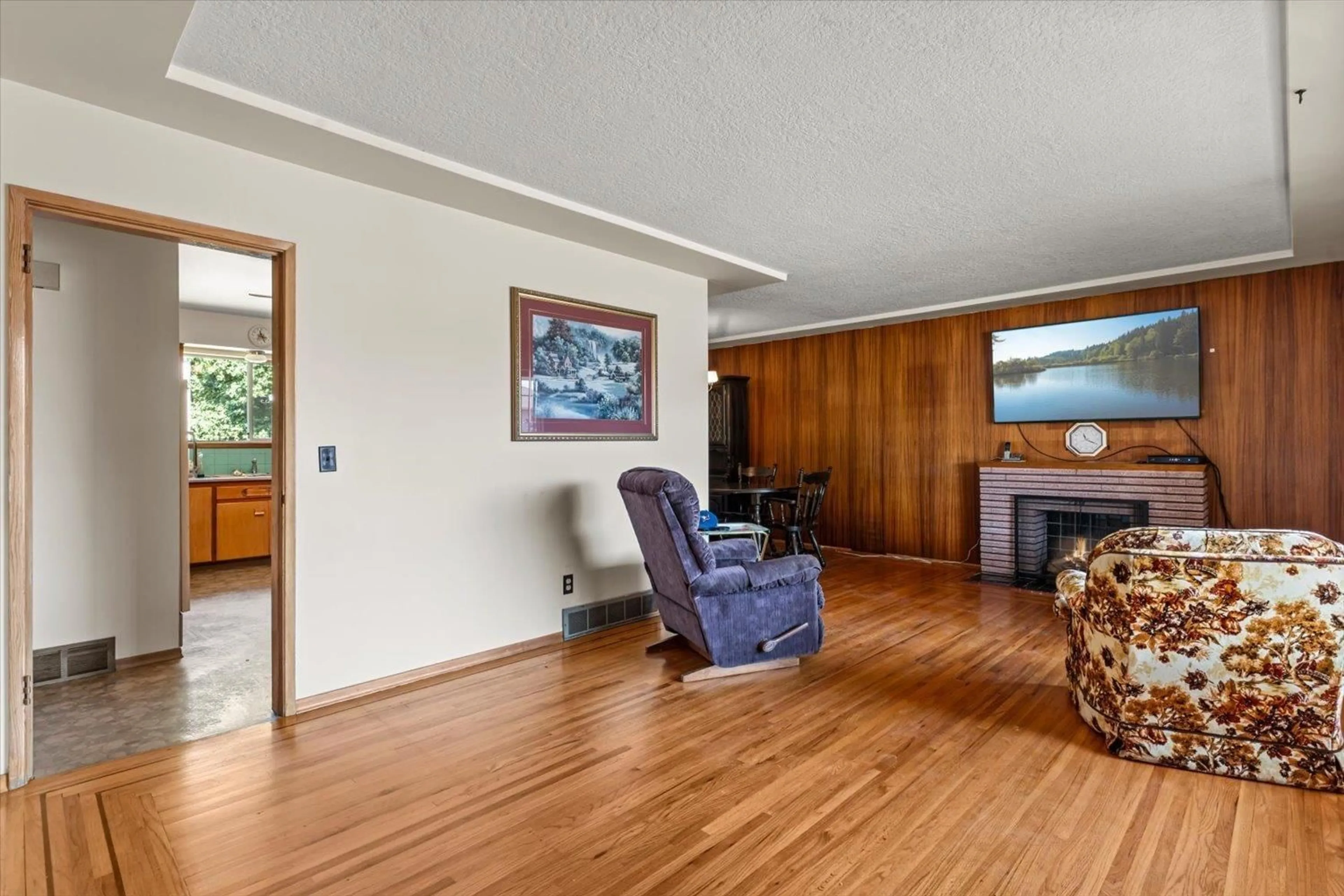 Unknown for 9481 WOODBINE STREET, Chilliwack British Columbia V2P5S5
