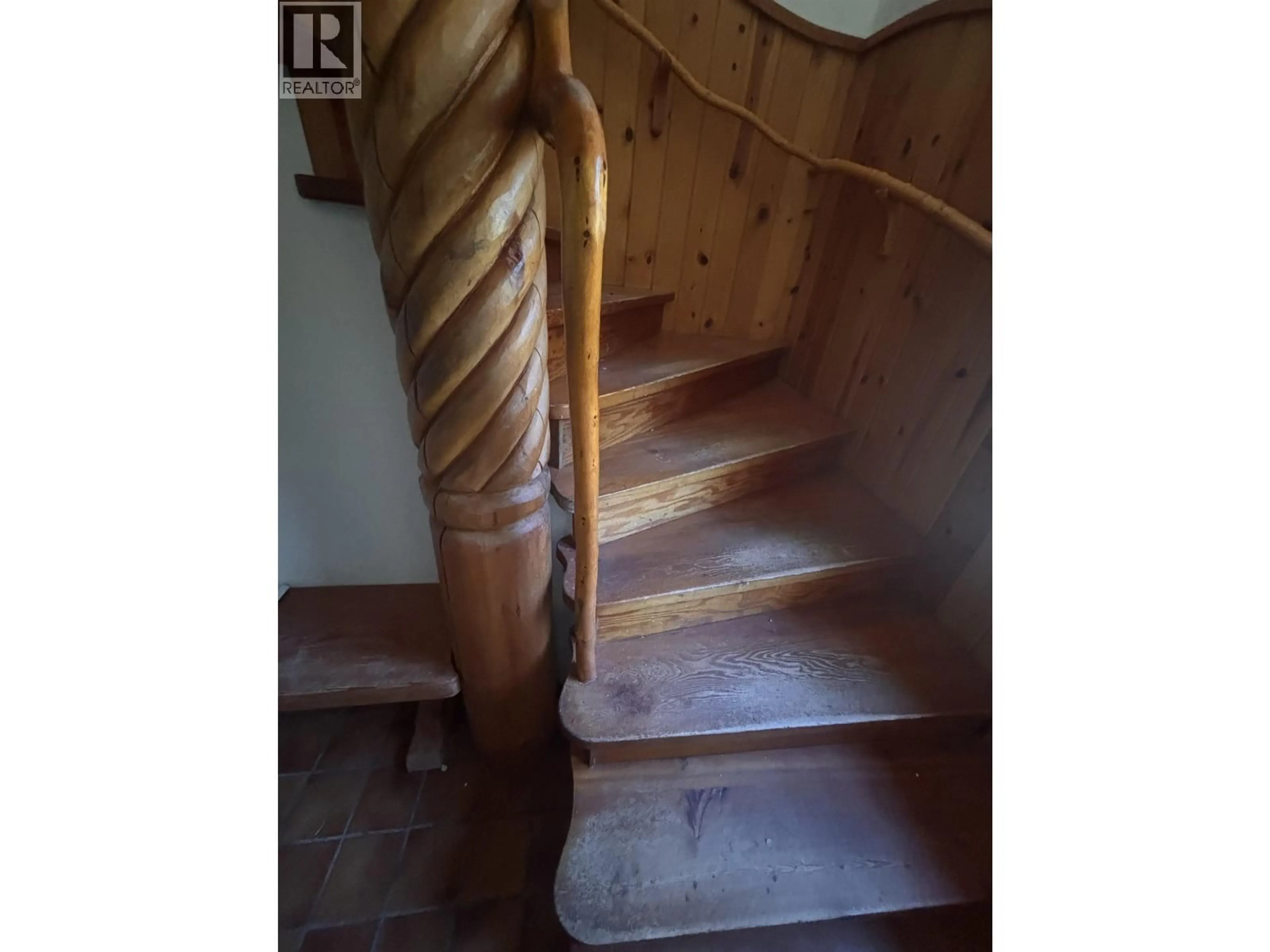 Stairs for 8588 DRIFTER WAY, Whistler British Columbia V8E0G2