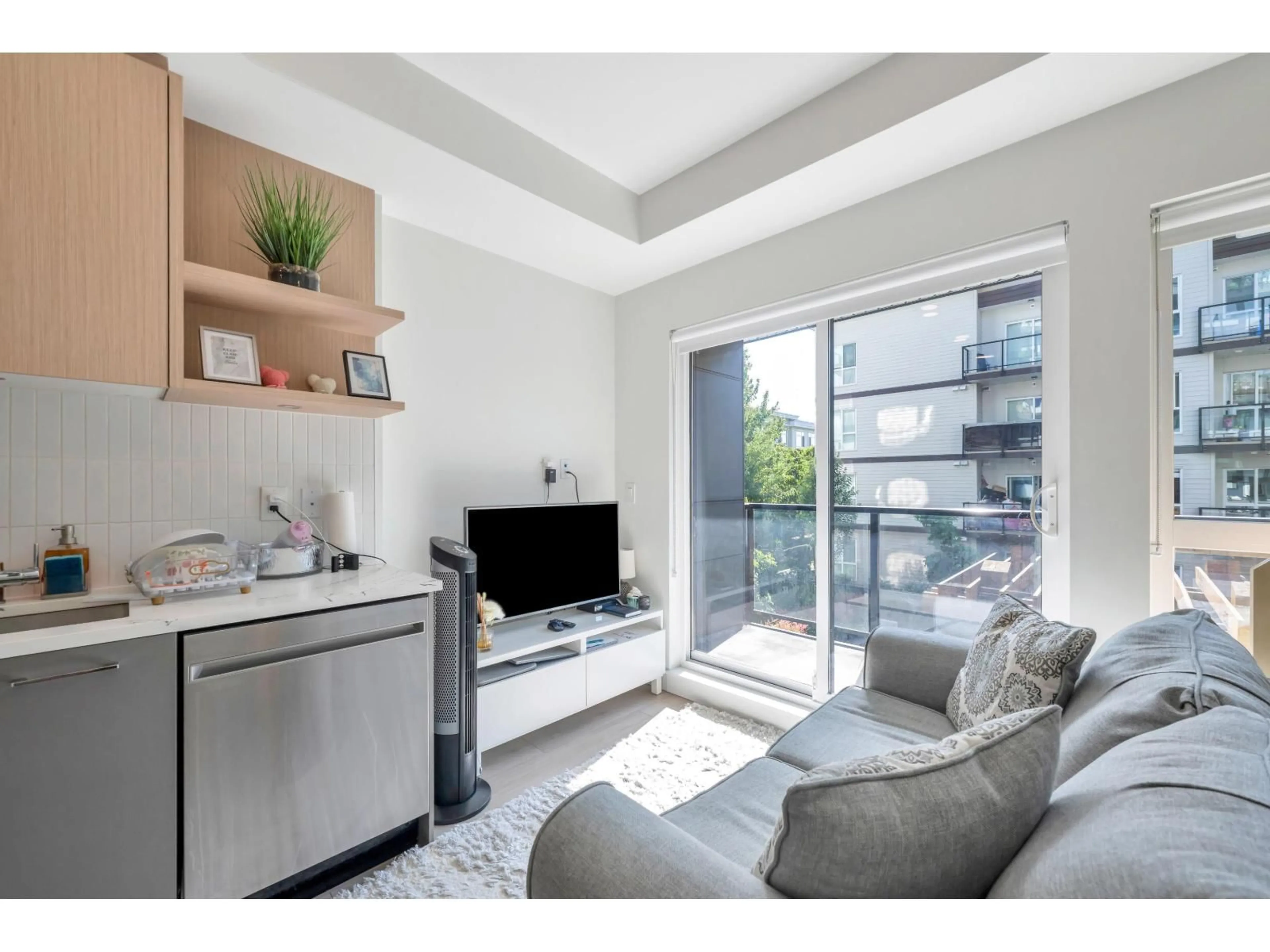 Living room with furniture, unknown for 212 - 10777 138 STREET, Surrey British Columbia V3T0T5