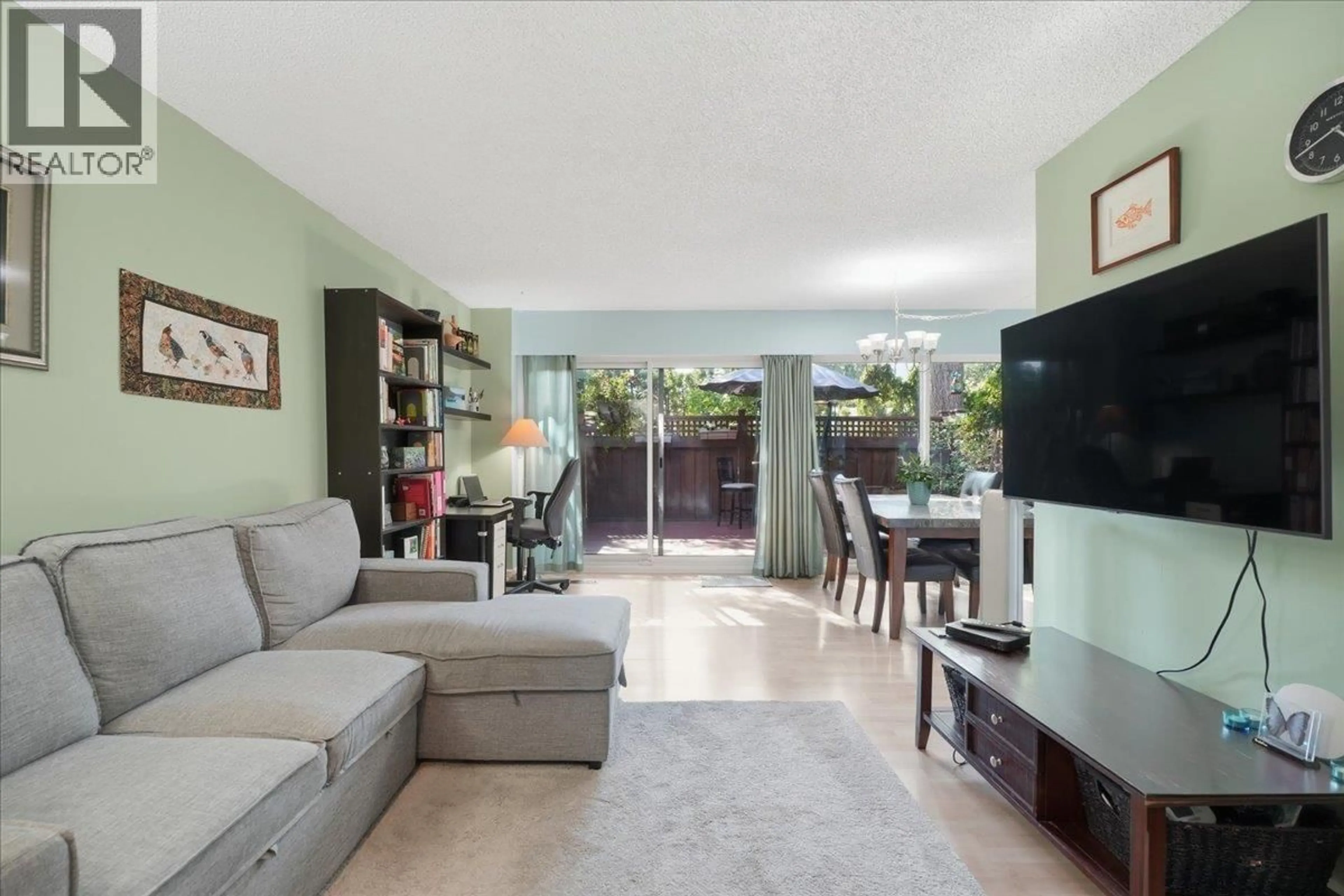 Living room with furniture, unknown for 8940 CENTAURUS CIRCLE, Burnaby British Columbia V3J1C1