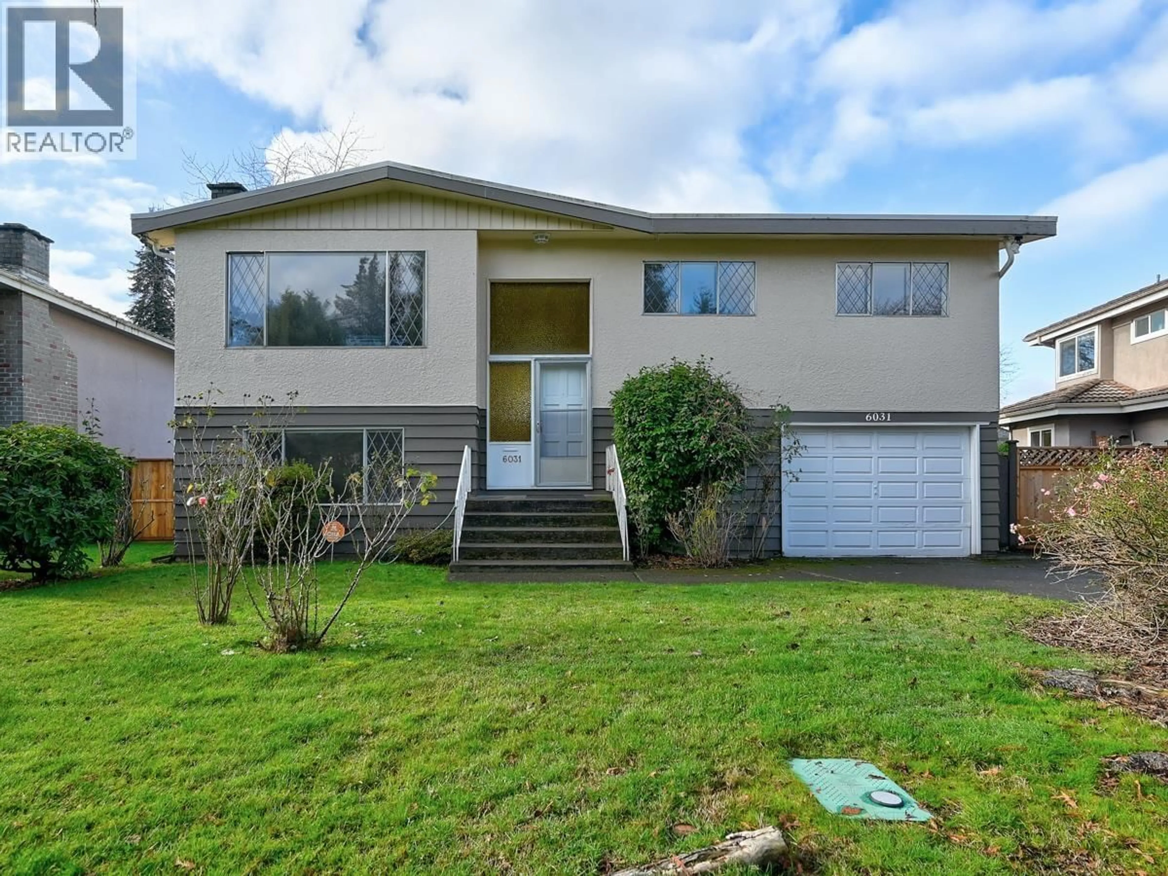 Home with vinyl exterior material, street for 6031 ALTA COURT, Richmond British Columbia V7C4A2