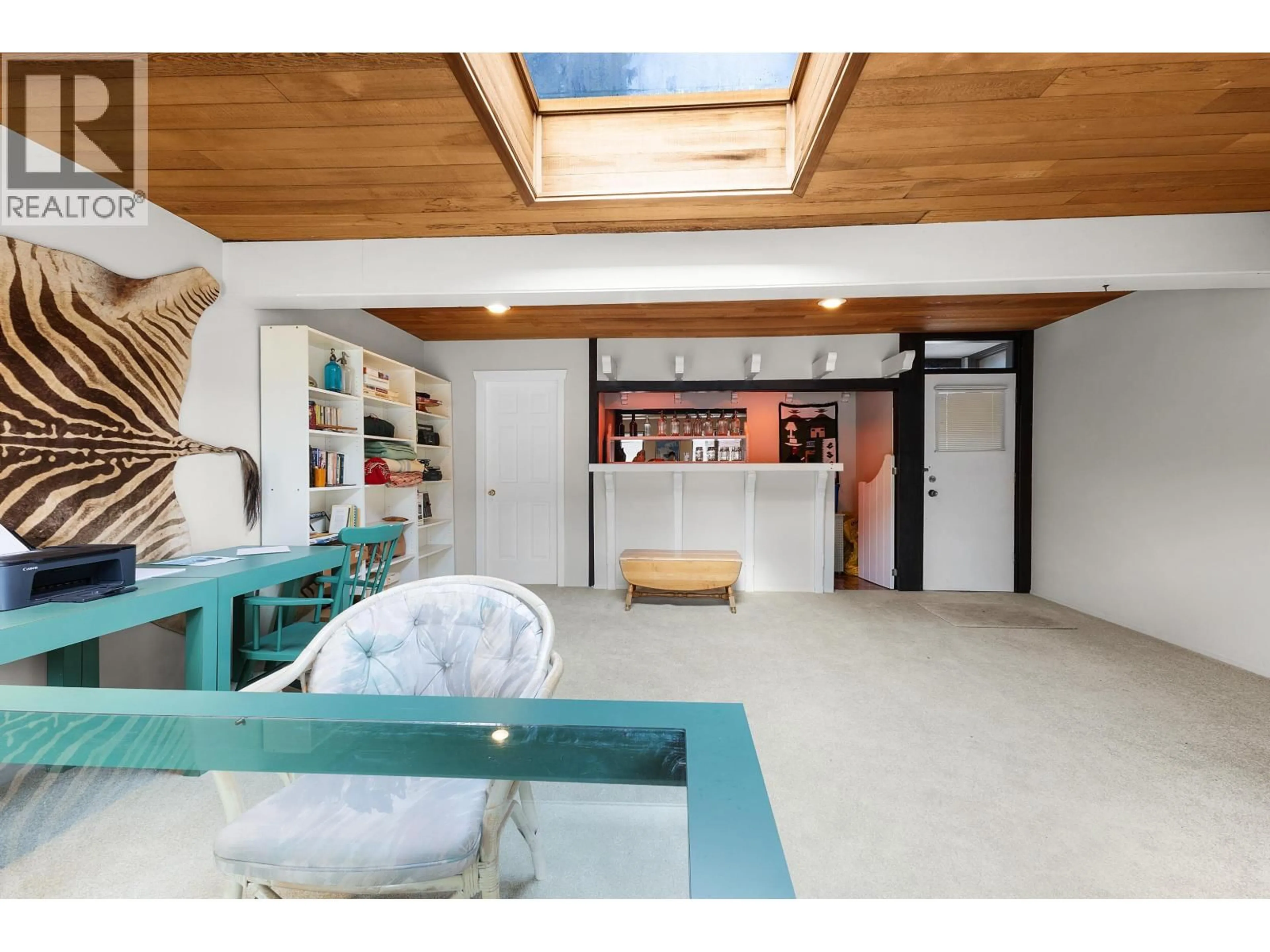 Unknown for 1042 KUMA CRESCENT, Delta British Columbia V4M2K9