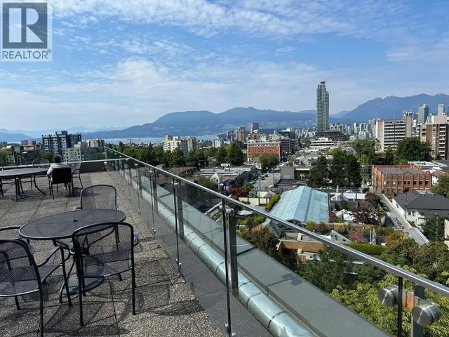 715 - 1445 MARPOLE AVENUE, Vancouver 3