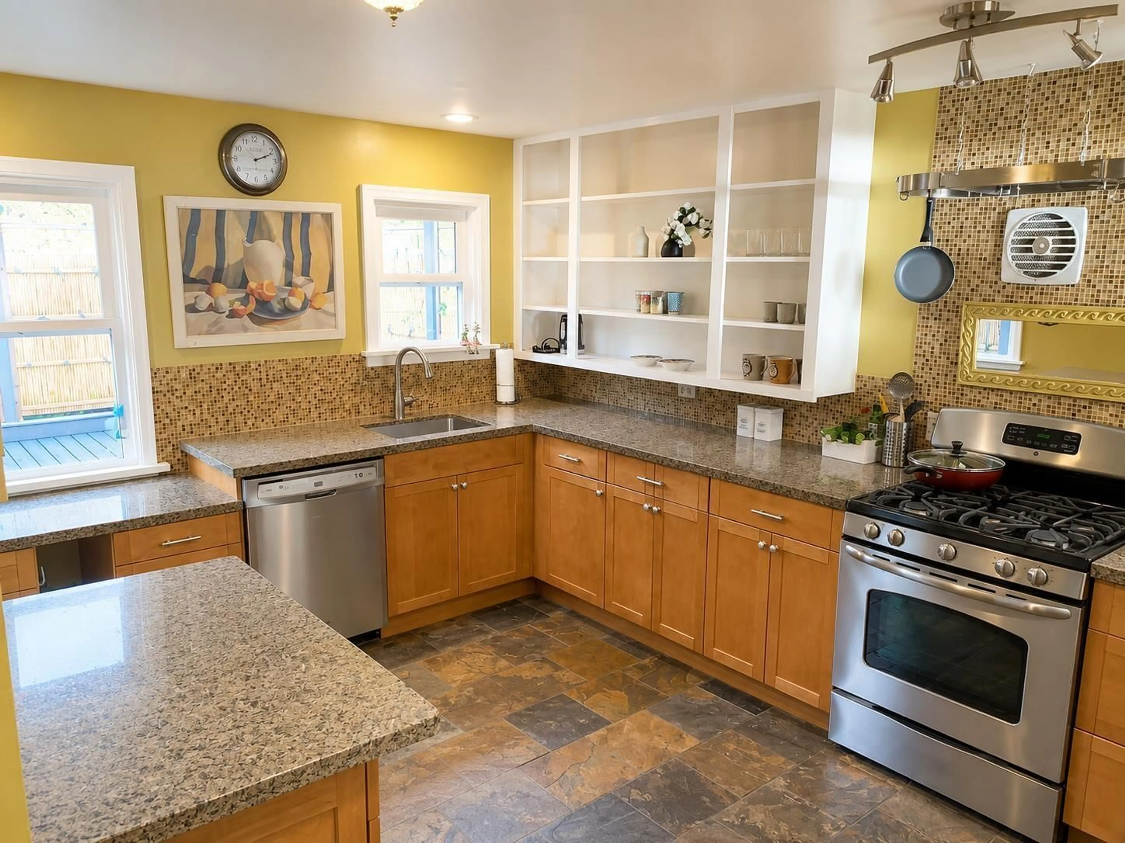 Unknown for 14878 BUENA VISTA AVENUE, White Rock British Columbia V4B1X4