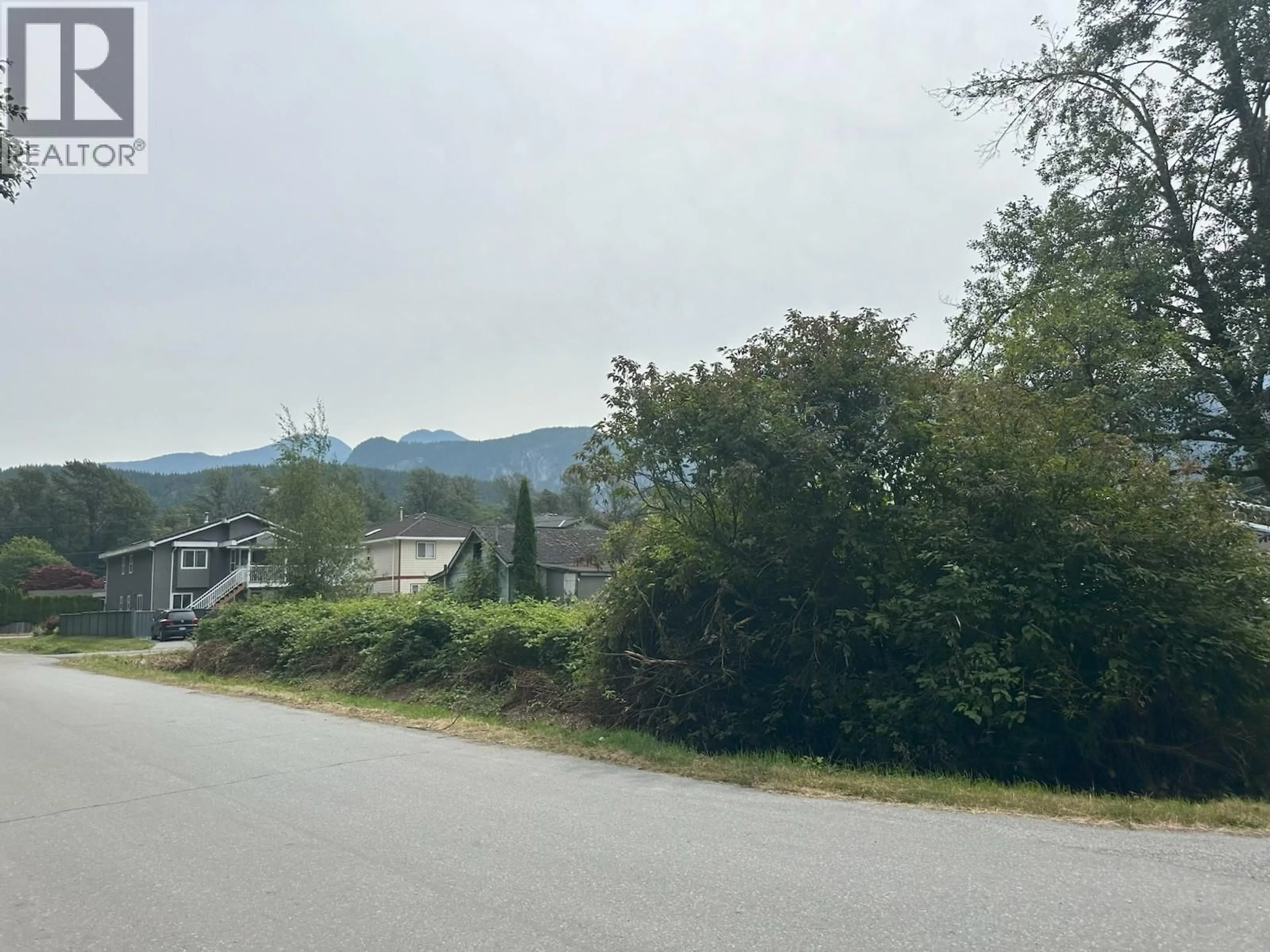 Blurry image for 38896 NEWPORT ROAD, Squamish British Columbia V8B0C9