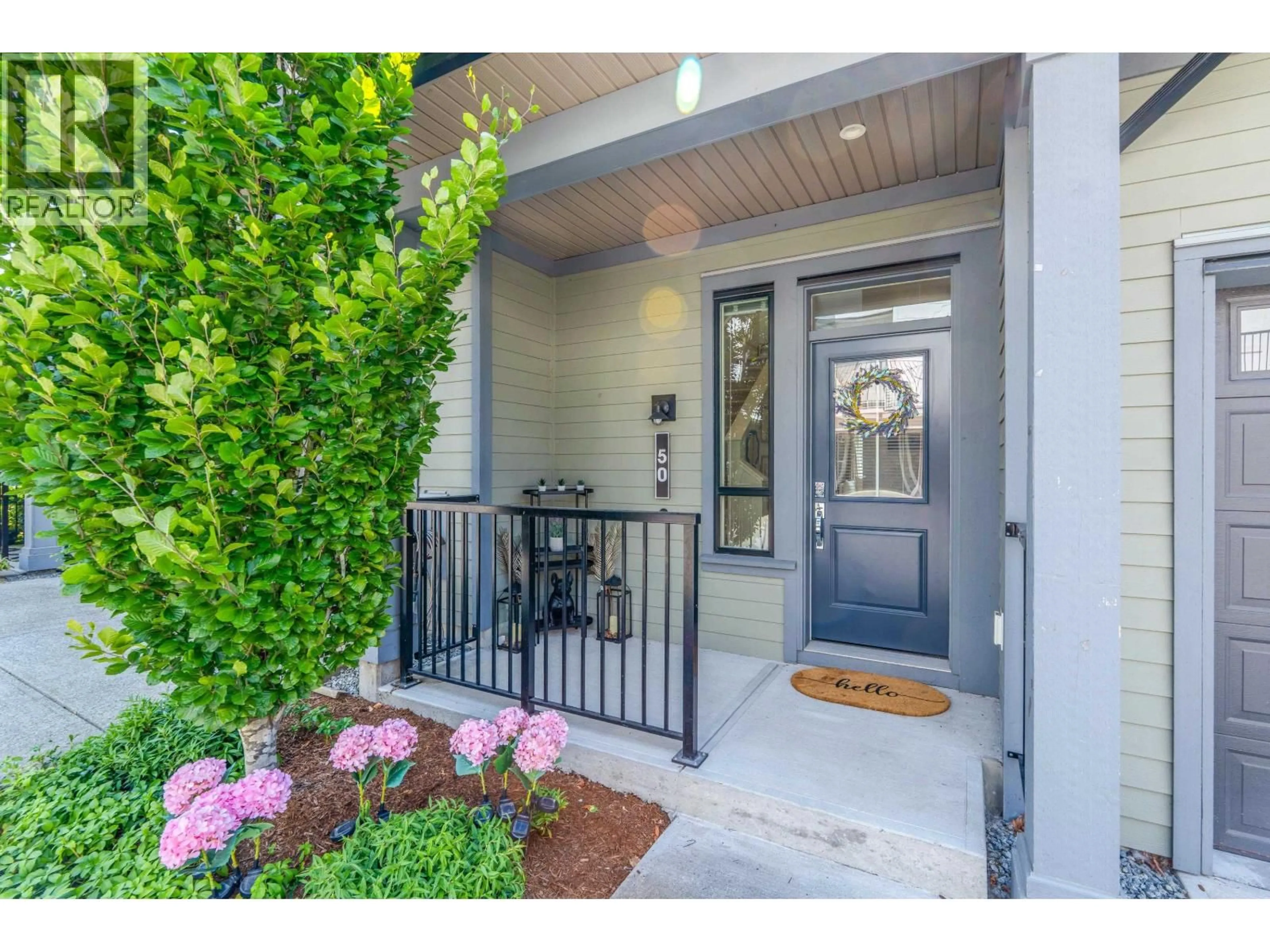 Indoor entryway for 50 - 3500 BURKE VILLAGE PRM, Coquitlam British Columbia V3E0N2