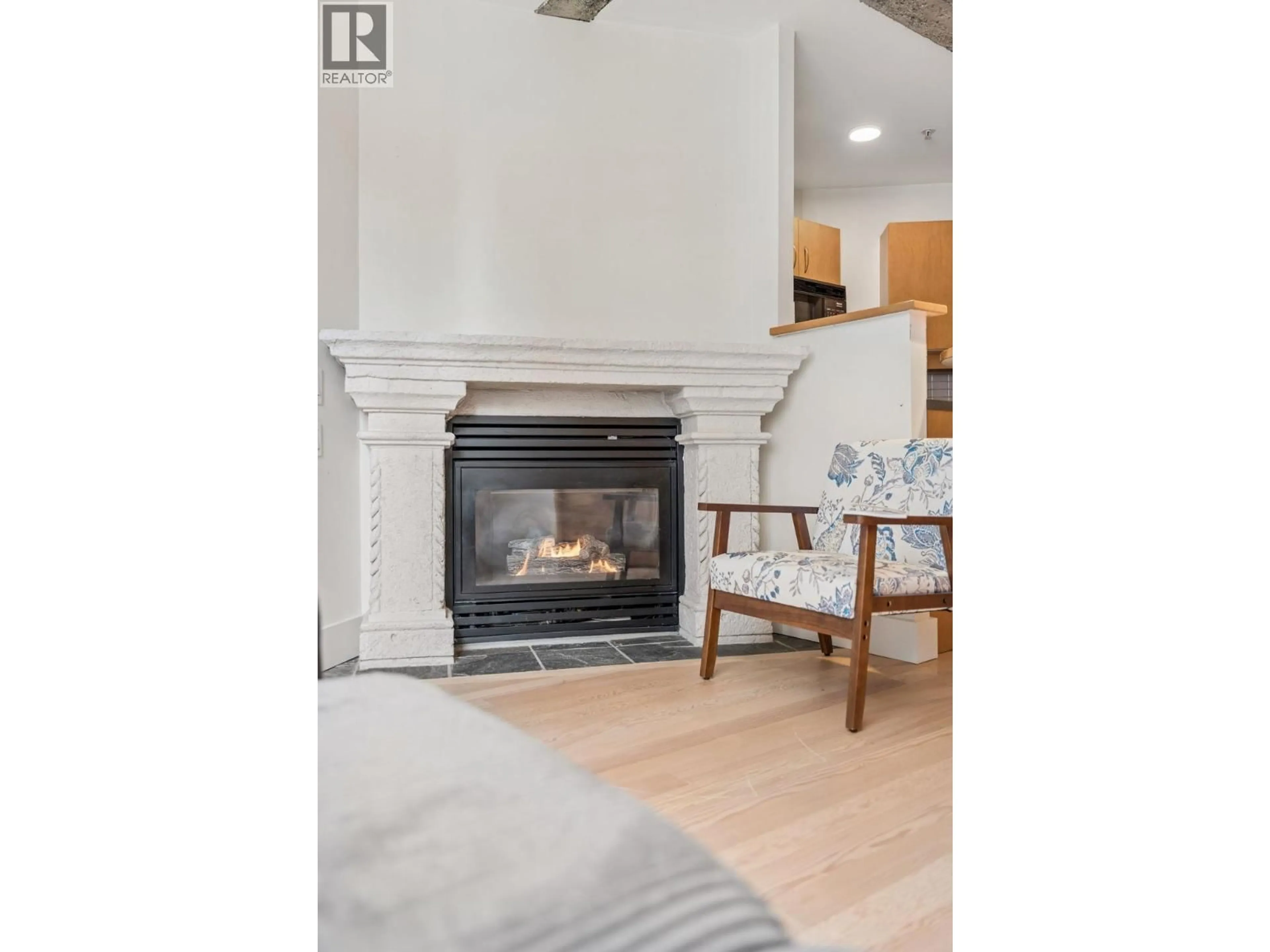 Living room with furniture, unknown for 503 - 1216 HOMER STREET, Vancouver British Columbia V6B6K5