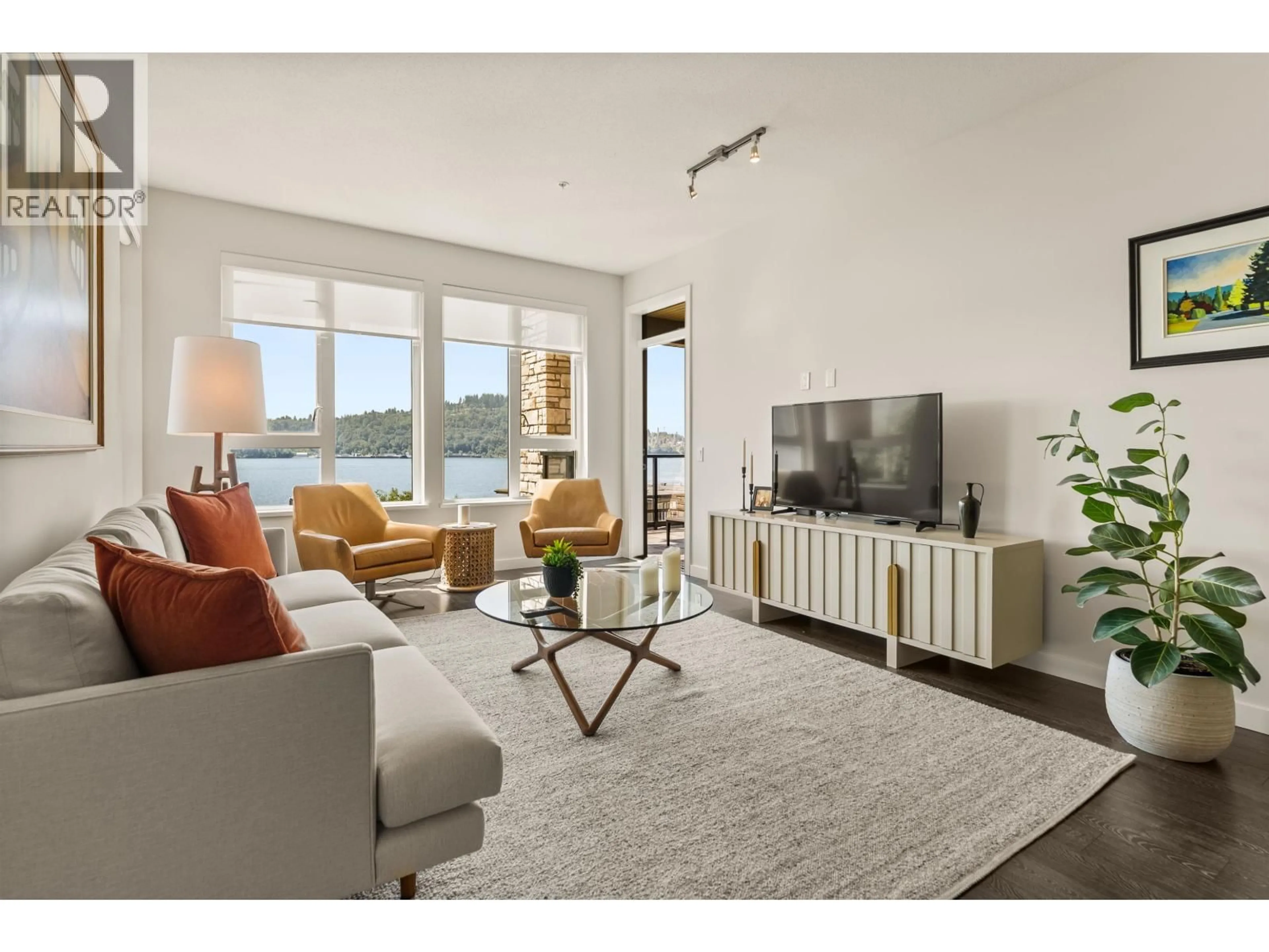Living room with furniture, unknown for 305 - 3911 CATES LANDING WAY, North Vancouver British Columbia V7G0A6