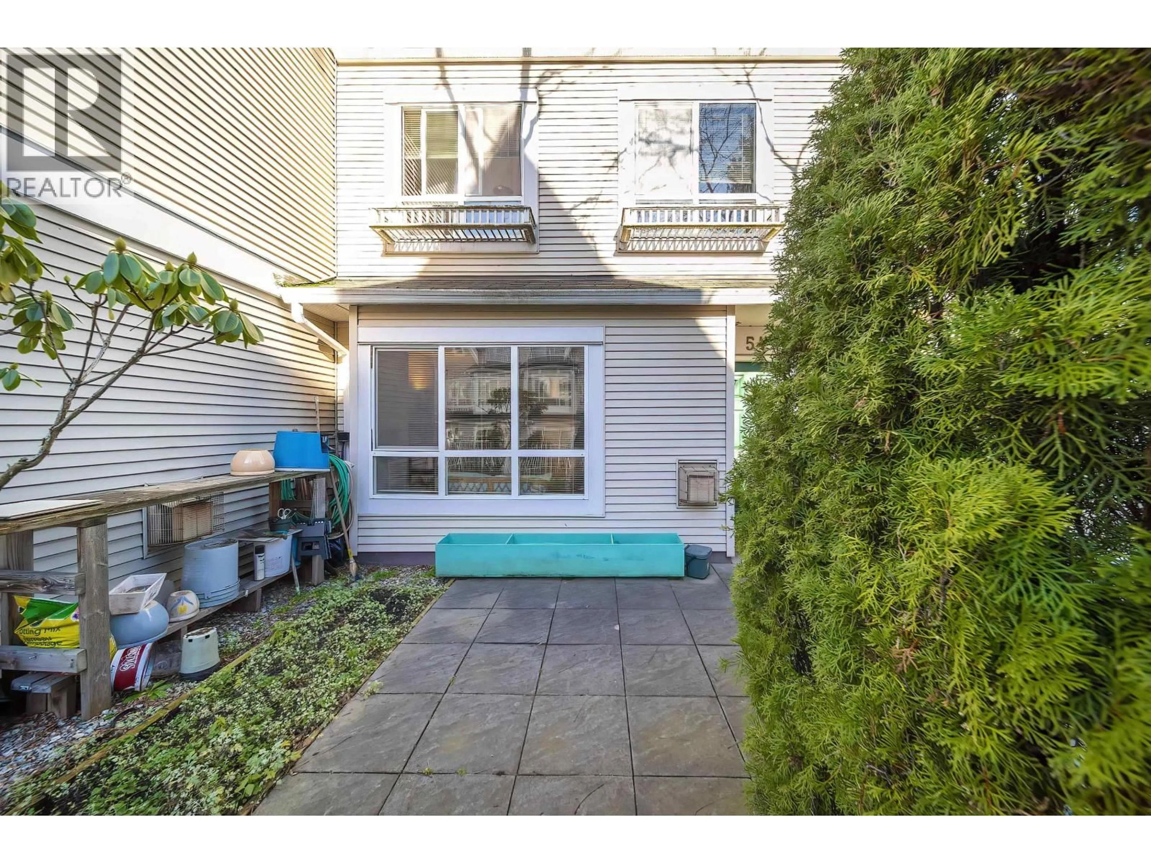 Patio, street for 54 - 6577 SOUTHOAKS CRESCENT, Burnaby British Columbia V5E4J9