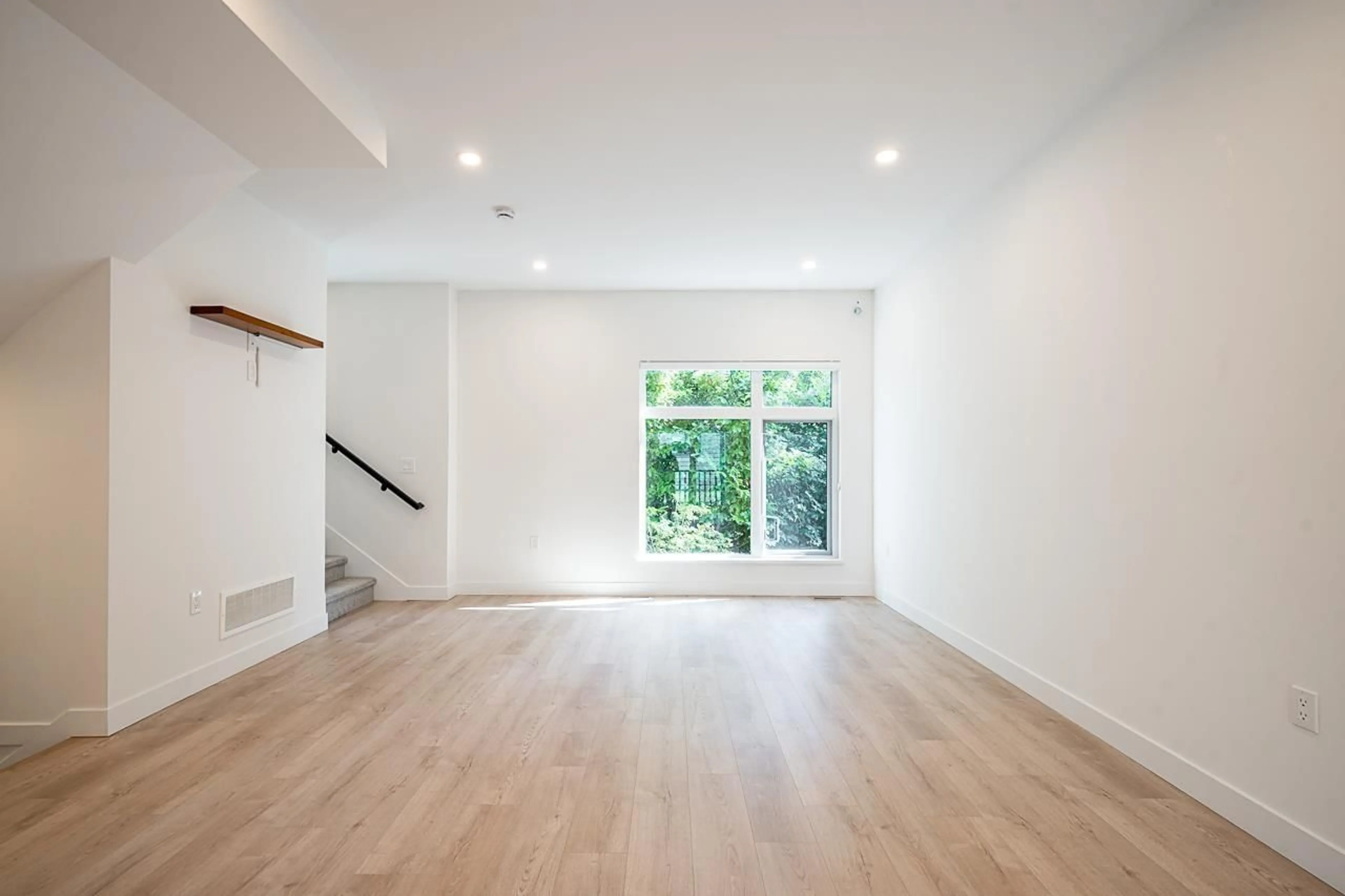 Unknown for 7 - 1959 165A STREET, Surrey British Columbia V3Z1K3