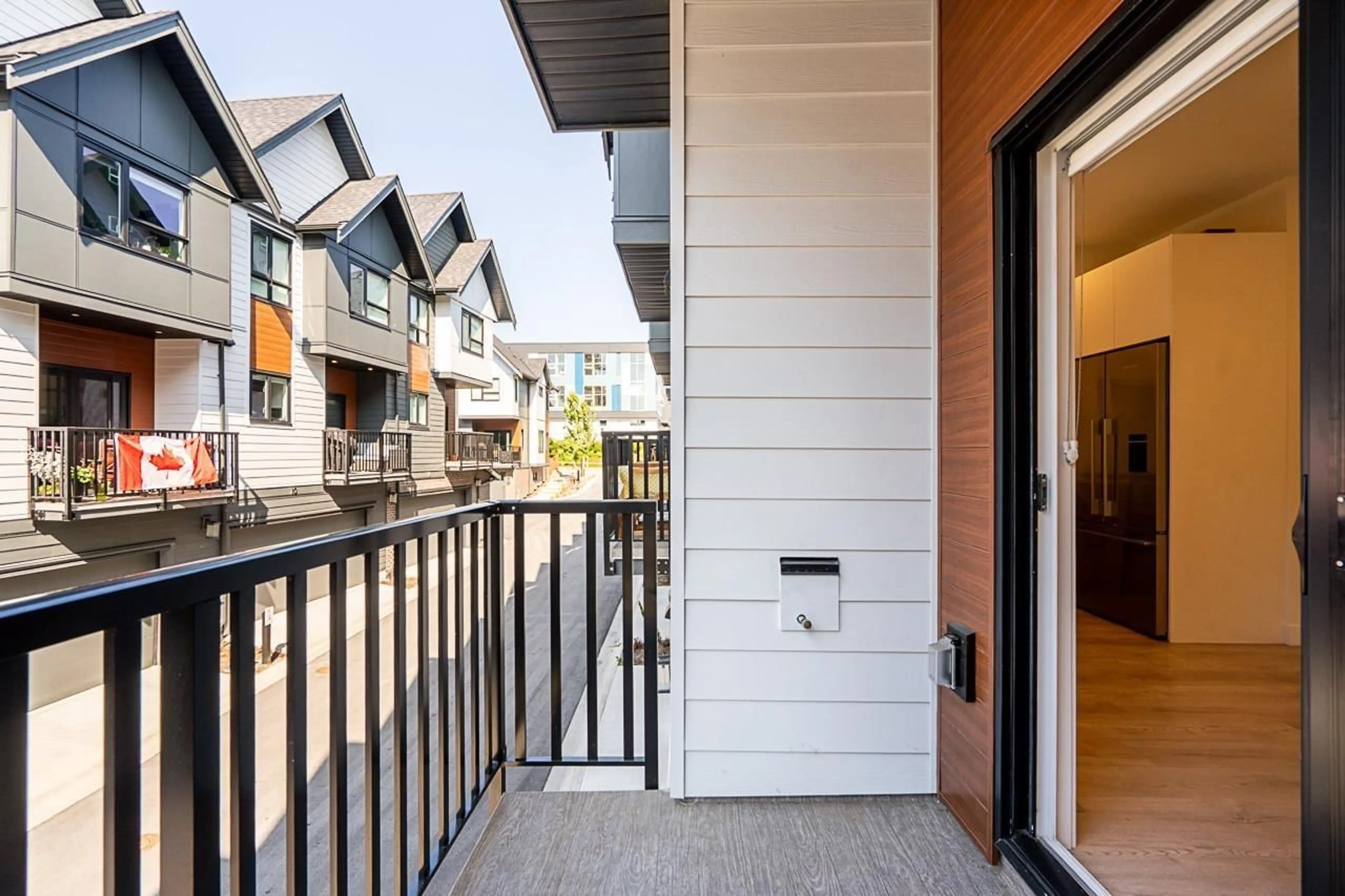 Patio, street for 7 - 1959 165A STREET, Surrey British Columbia V3Z1K3