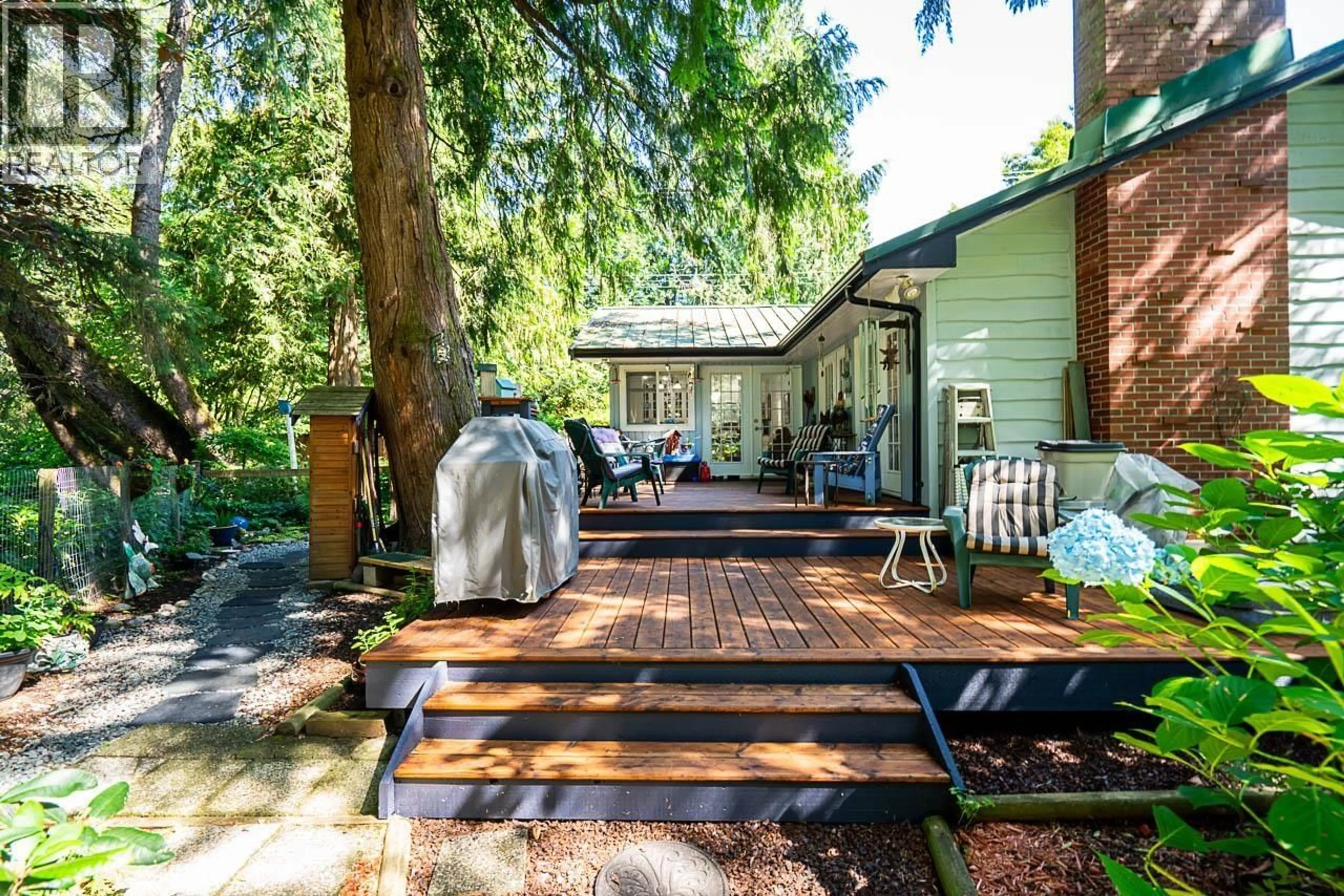 Patio, street for 22592 132 AVENUE, Maple Ridge British Columbia V4R2R2