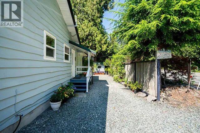 22592 132 AVENUE, Maple Ridge 2