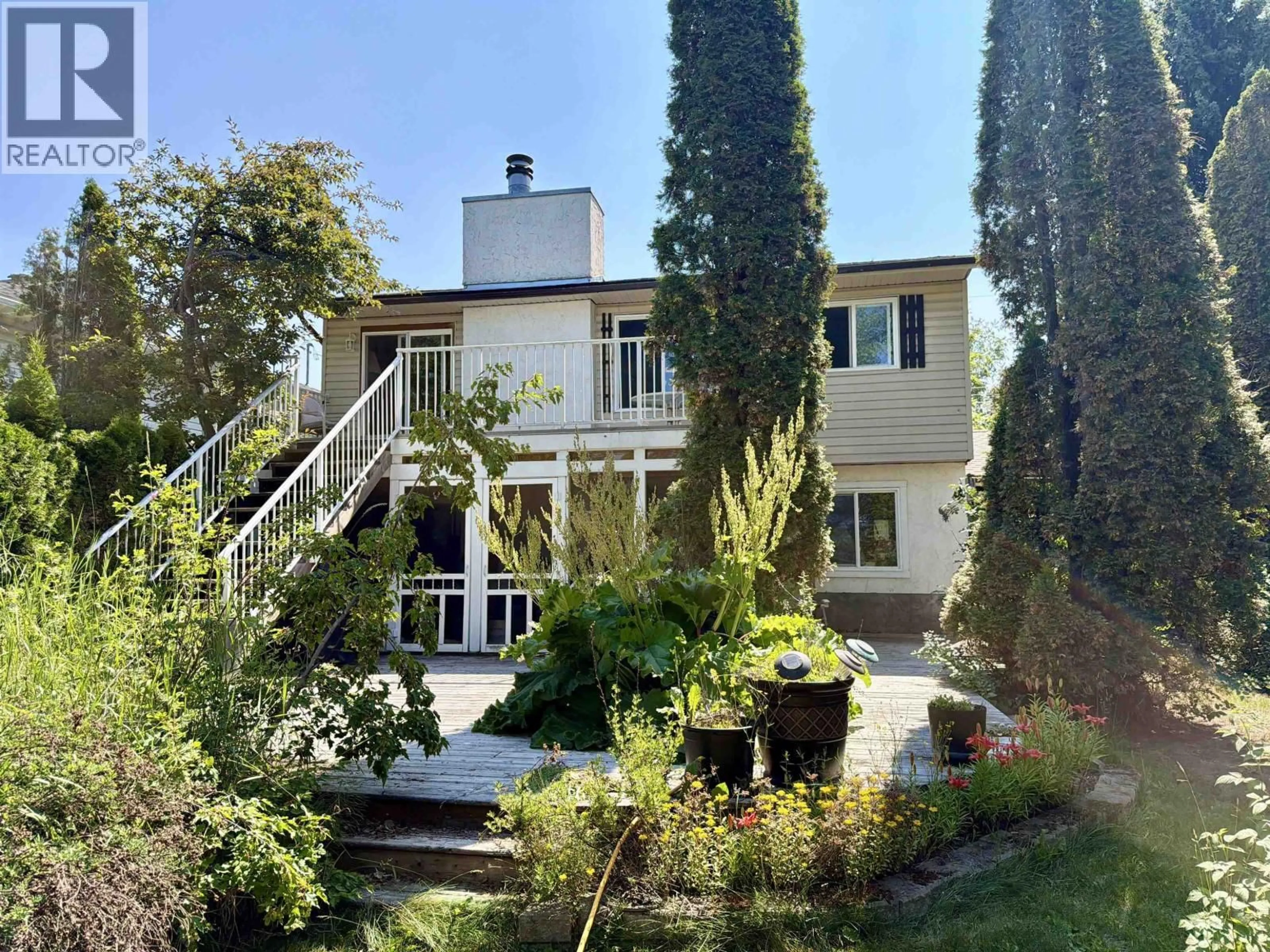 A pic from outside/outdoor area/front of a property/back of a property/a pic from drone, unknown for 2895 RIVERVIEW DRIVE, Vanderhoof British Columbia V0J3A0