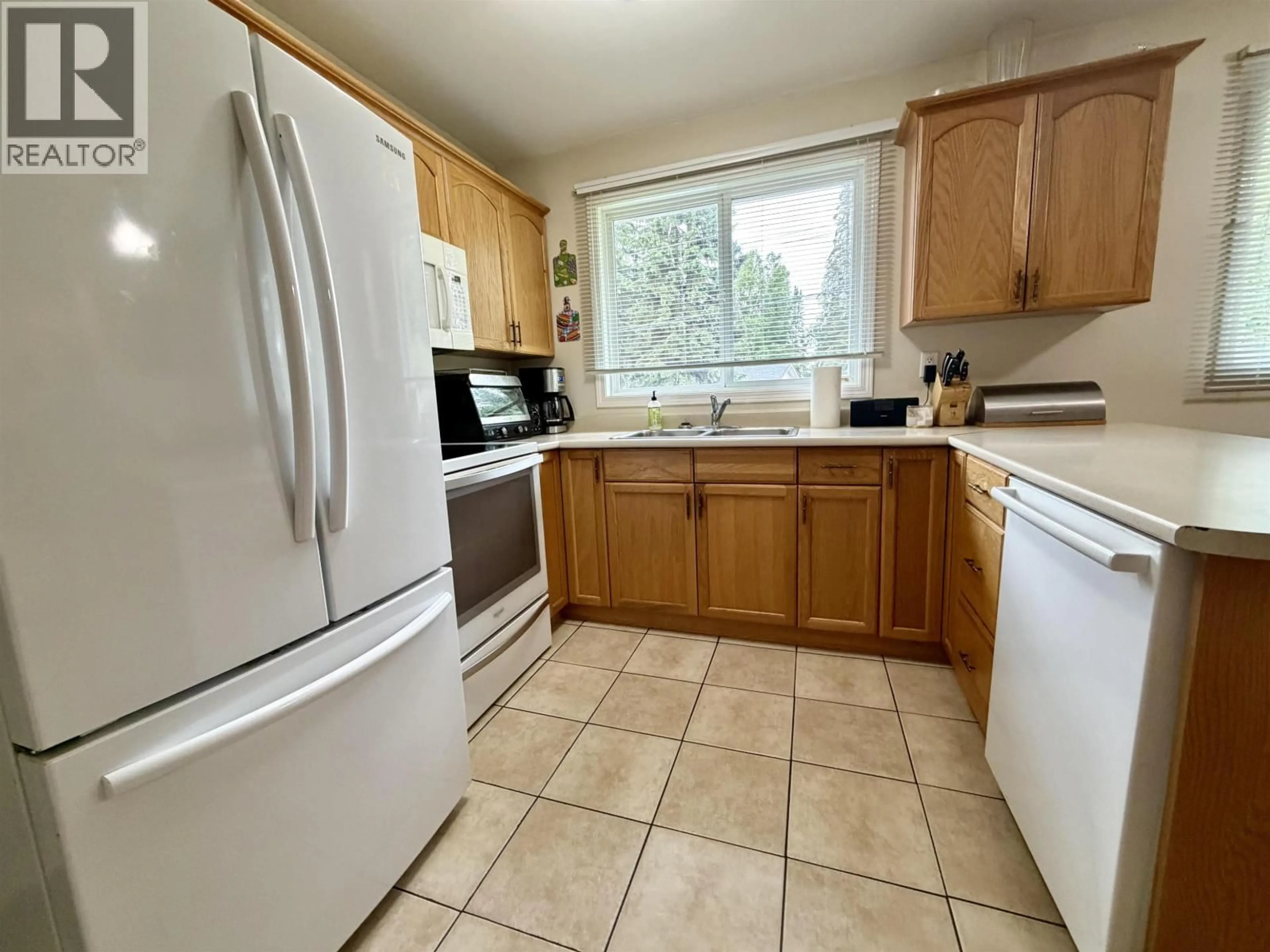 Standard kitchen, unknown for 3578 WILLOWDALE DRIVE, Prince George British Columbia V2K1X5
