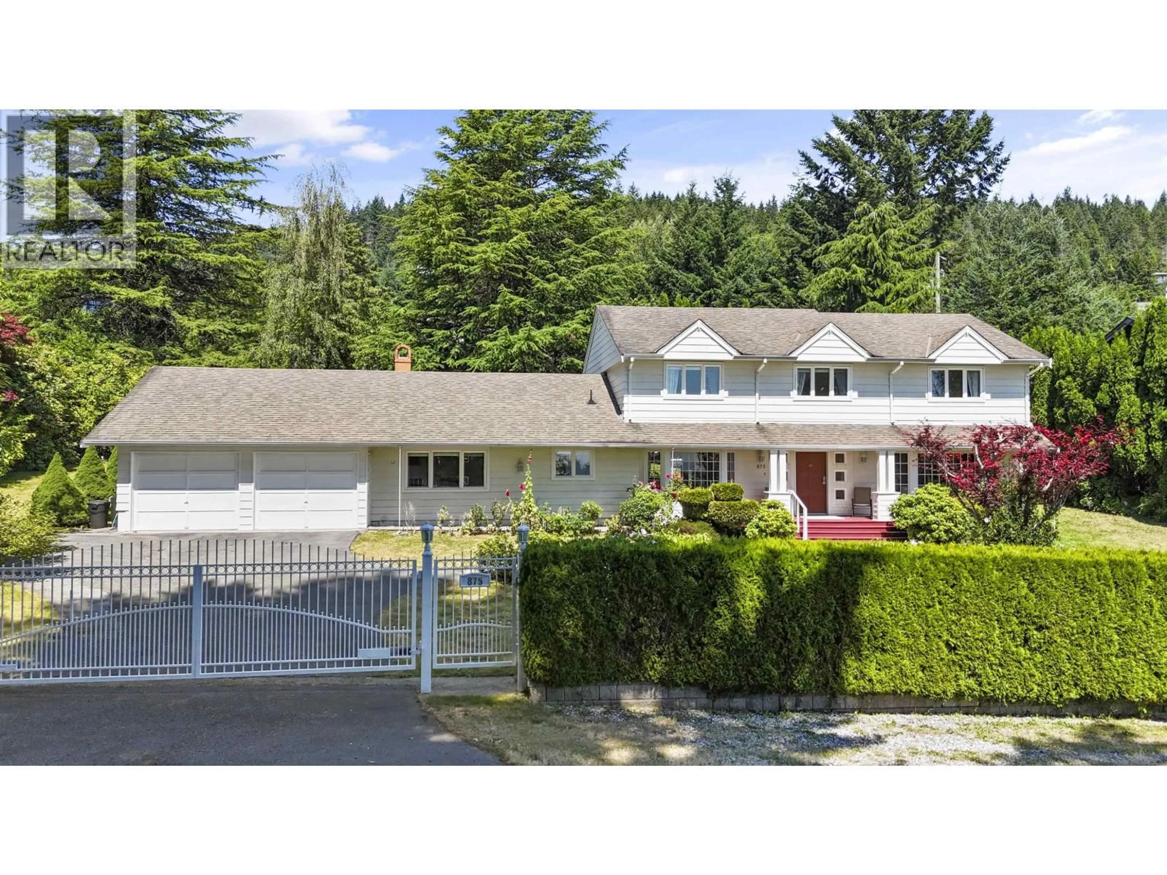 A pic from outside/outdoor area/front of a property/back of a property/a pic from drone, street for 875 GREENWOOD ROAD, West Vancouver British Columbia V7S1X8