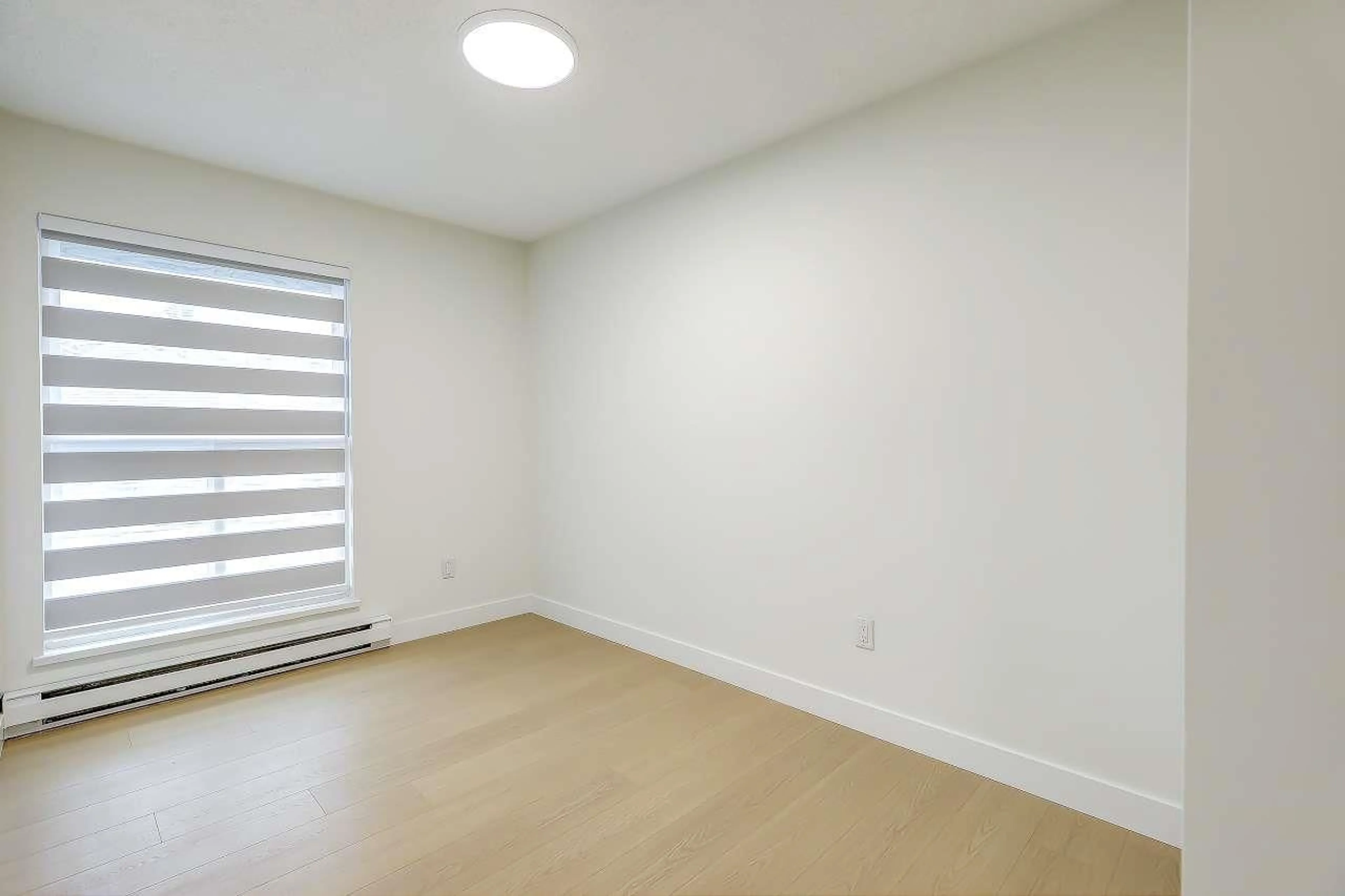 A pic of a room for 35 - 3030 TRETHEWEY STREET, Abbotsford British Columbia V2T4N2