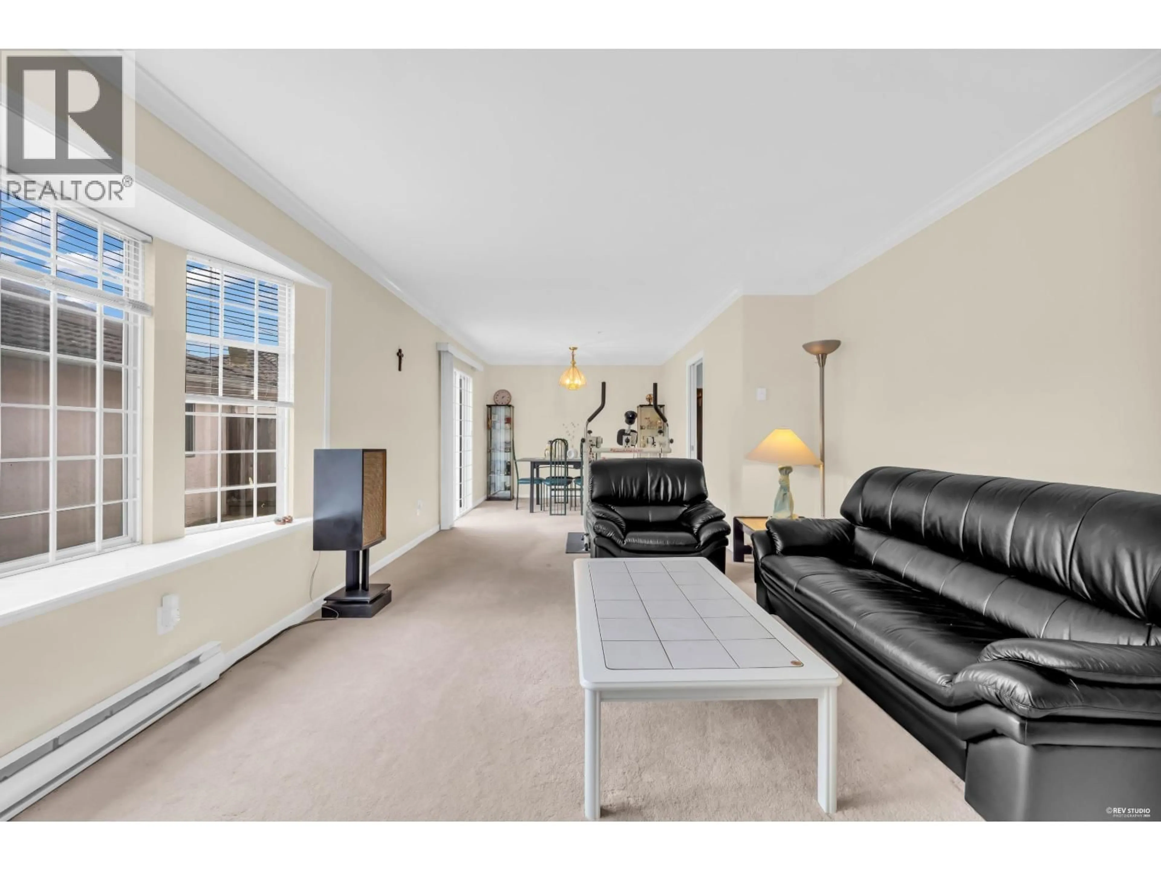 Living room with furniture, unknown for 1268 NANAIMO STREET, Vancouver British Columbia V5L5C5