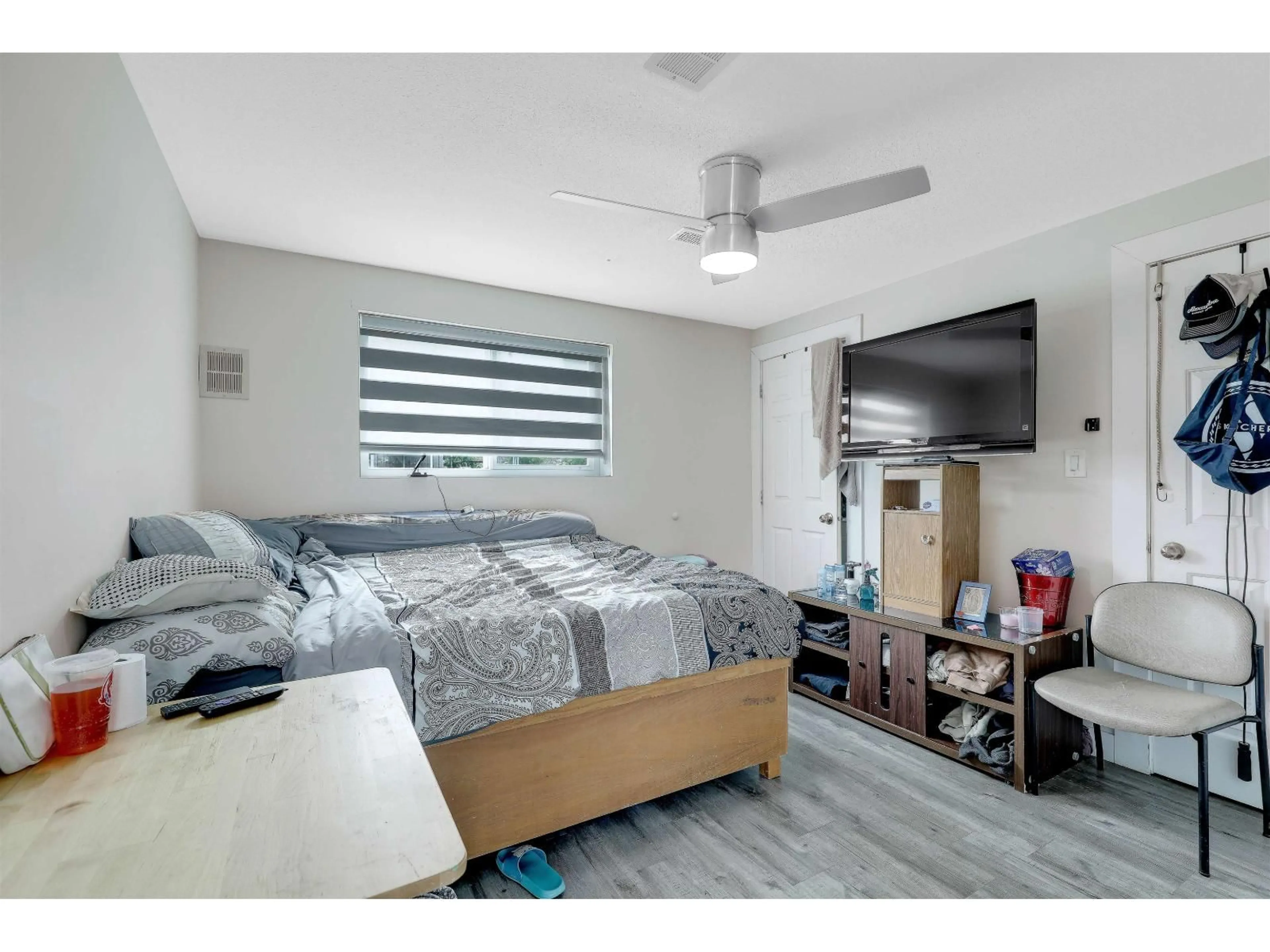 A pic of a room for 33234 MEADOWLANDS AVENUE, Abbotsford British Columbia V2S6V1