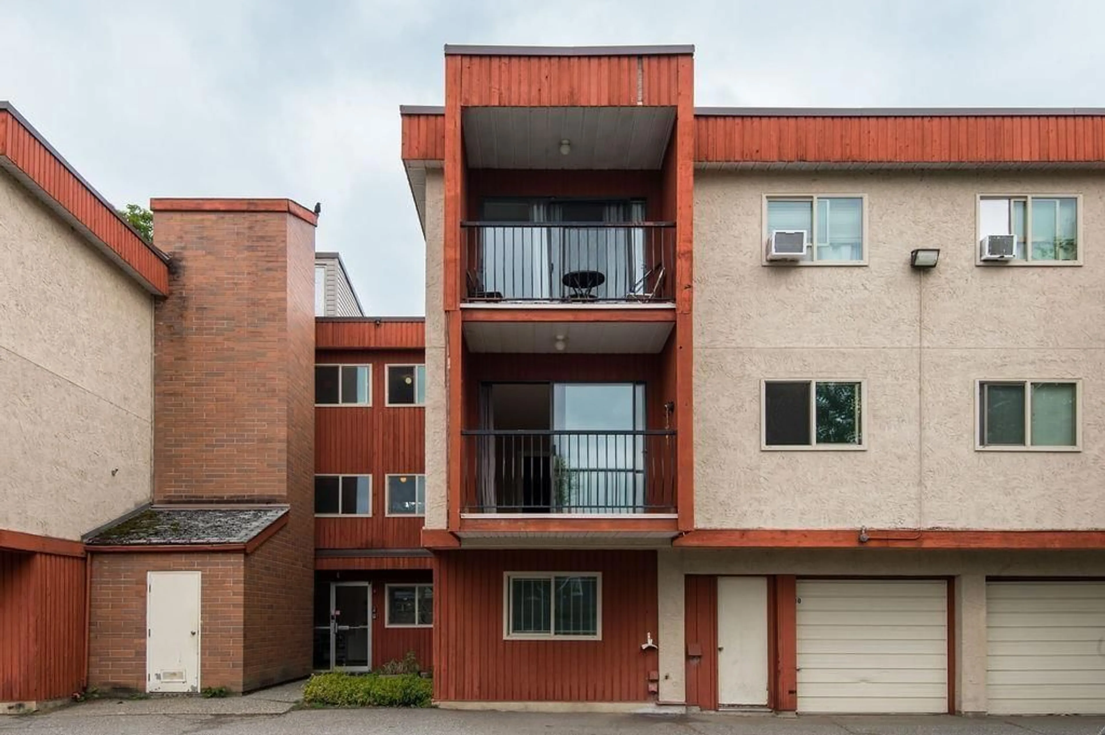 Home with brick exterior material, building for 217 - 1735 AGASSIZ-ROSEDALE NO 9 HIGHWAY, Agassiz British Columbia V0M1A2